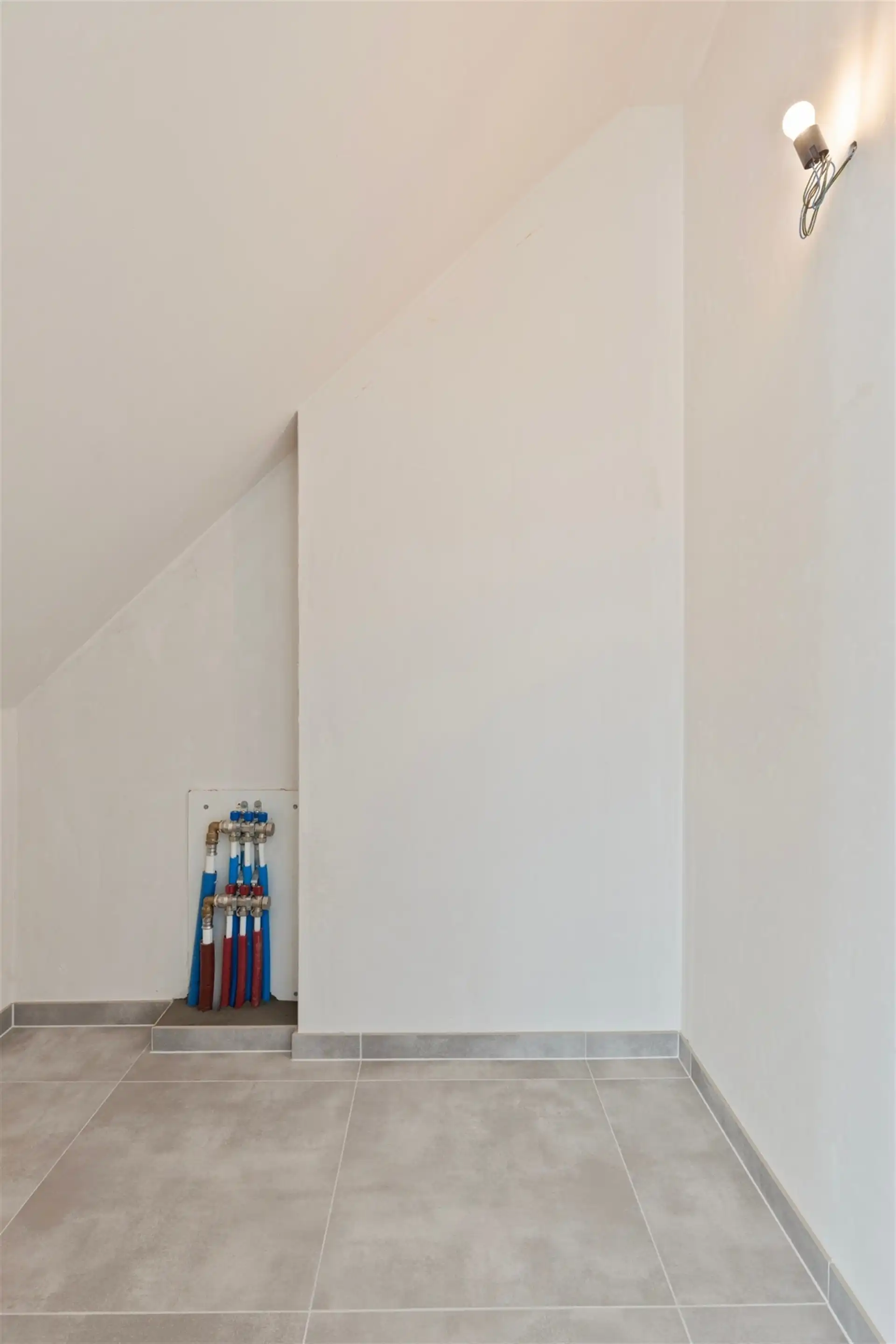 Nieuwbouw duplex-appartement met garage onder registratierechten! foto 21