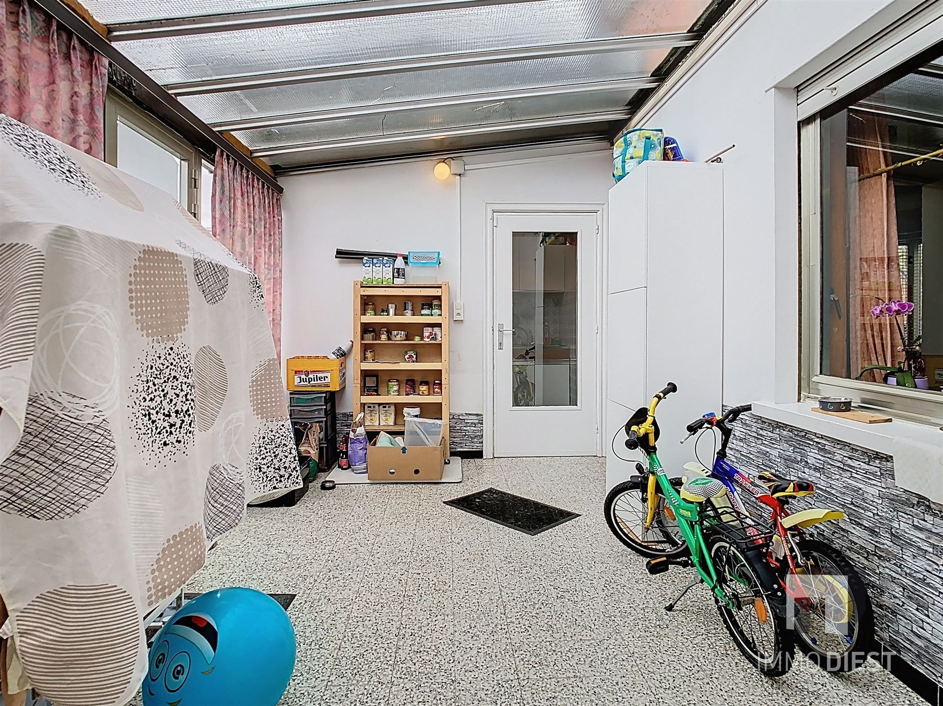 Te renoveren woning op gunstige locatie dicht bij centrum foto 12