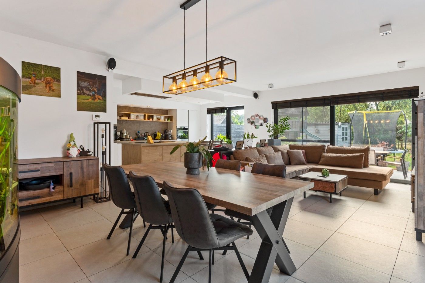 Moderne, energiezuinige HOB met 4 slpk., inpandige garage en tuin foto 3
