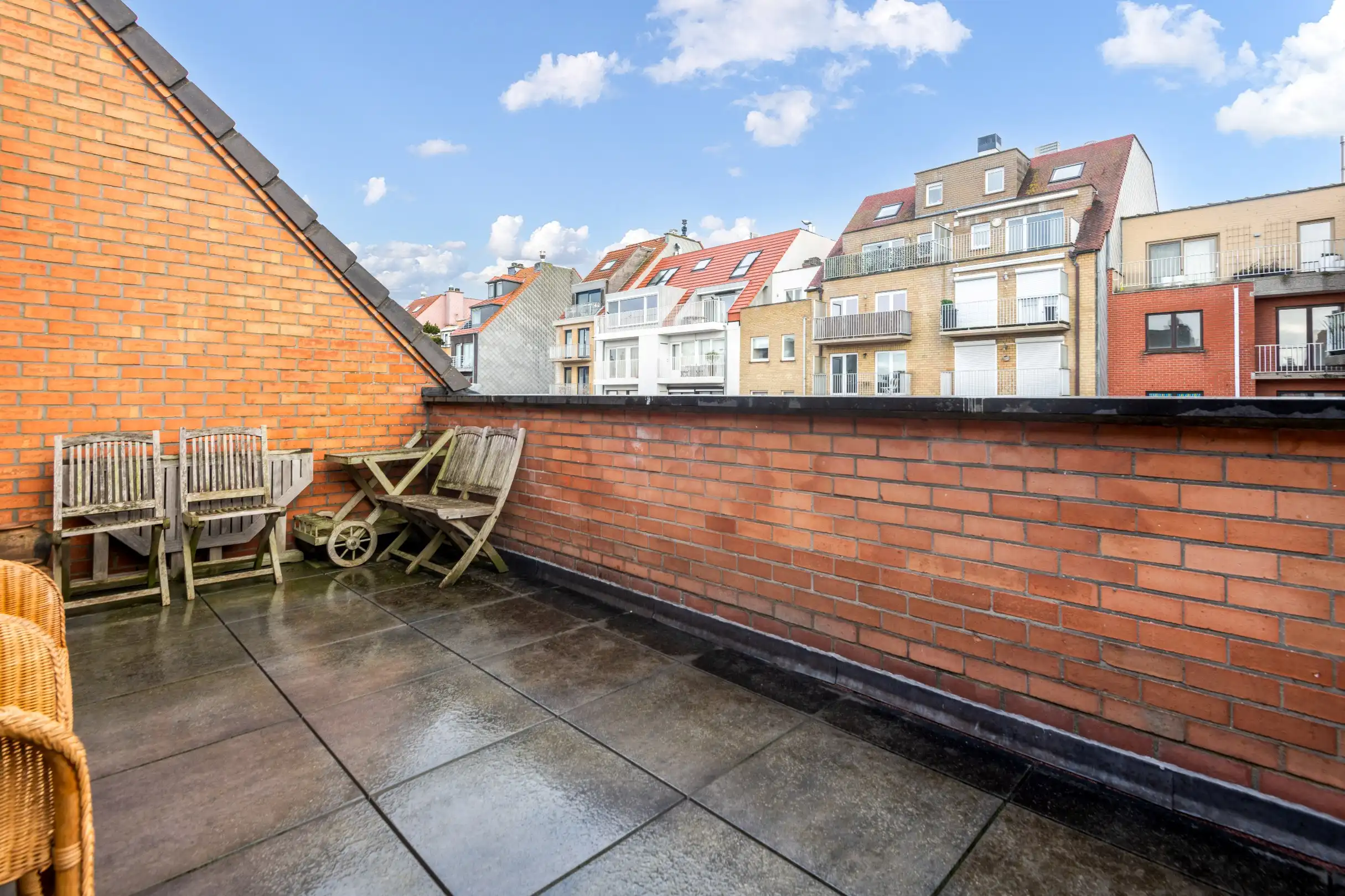 Zonovergoten penthouse met twee mooie terrassen tegen de Zoutelaan op wandelsafstand van de zeedijk. foto 17