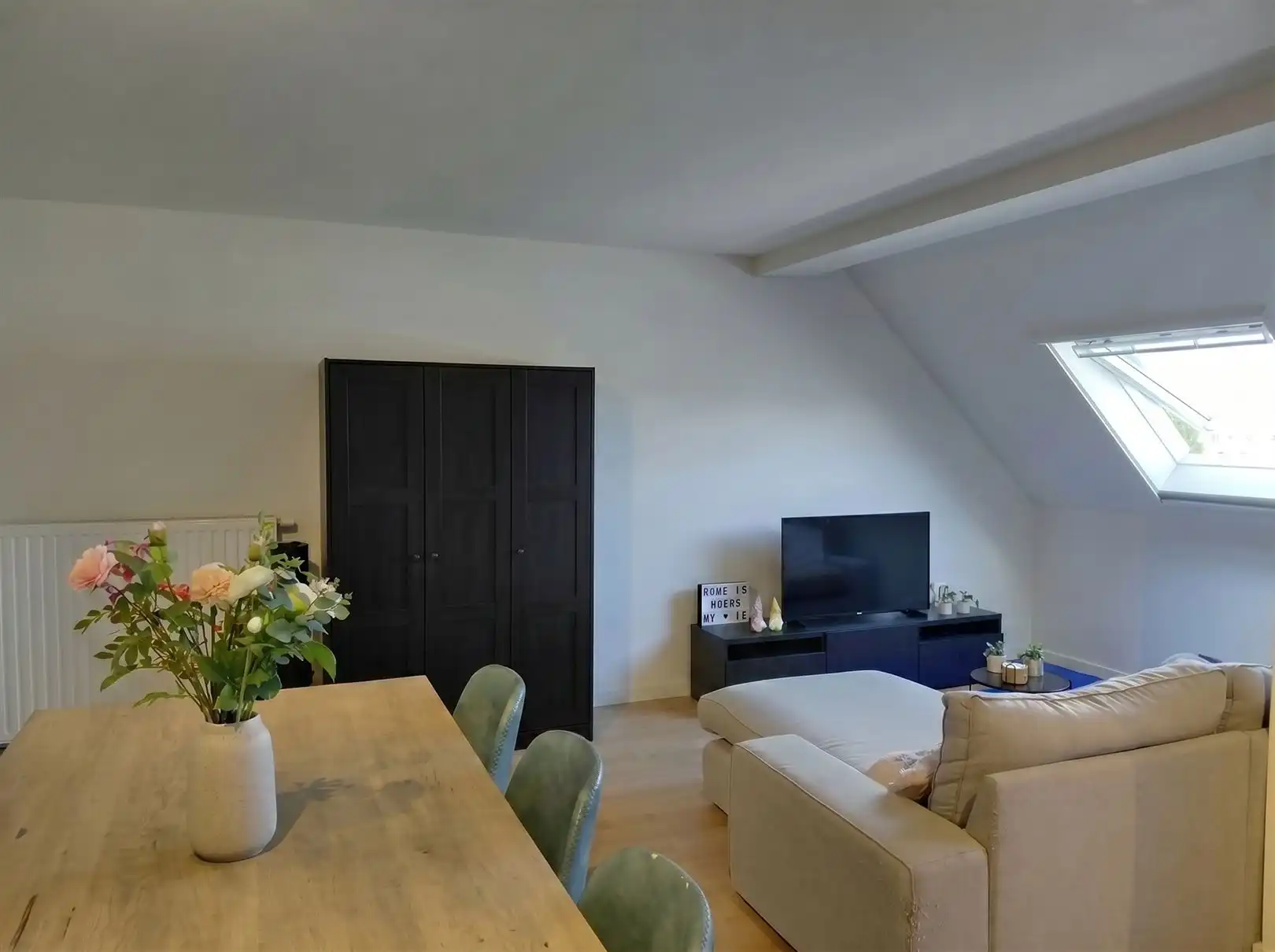 TE HUUR: Appartement met 1 slaapkamer te Munsterbilzen! foto 3
