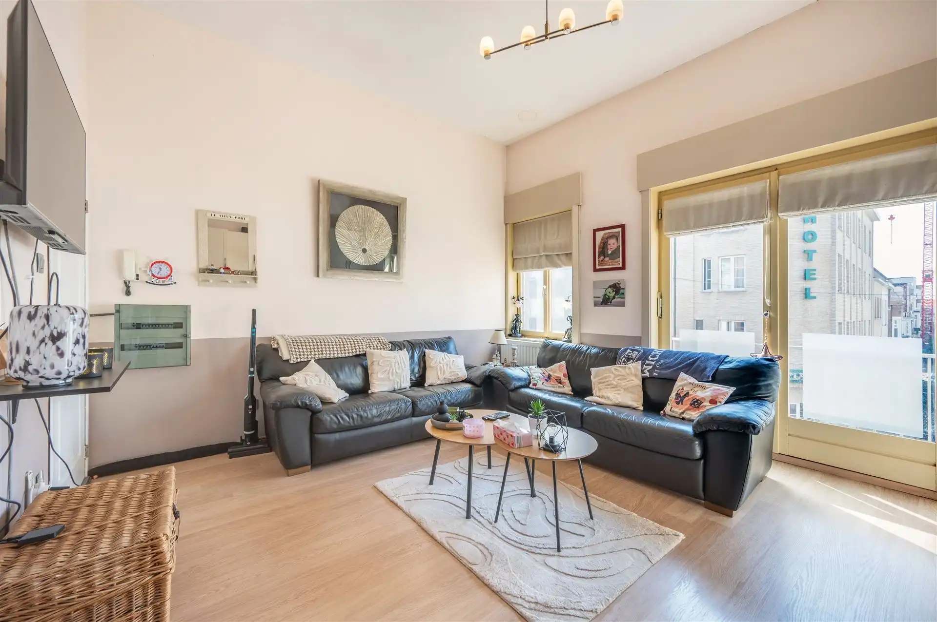 Gerenoveerd appartement met 1 slaapkamer vlak bij de Grote Markt en de Zeedijk foto 2
