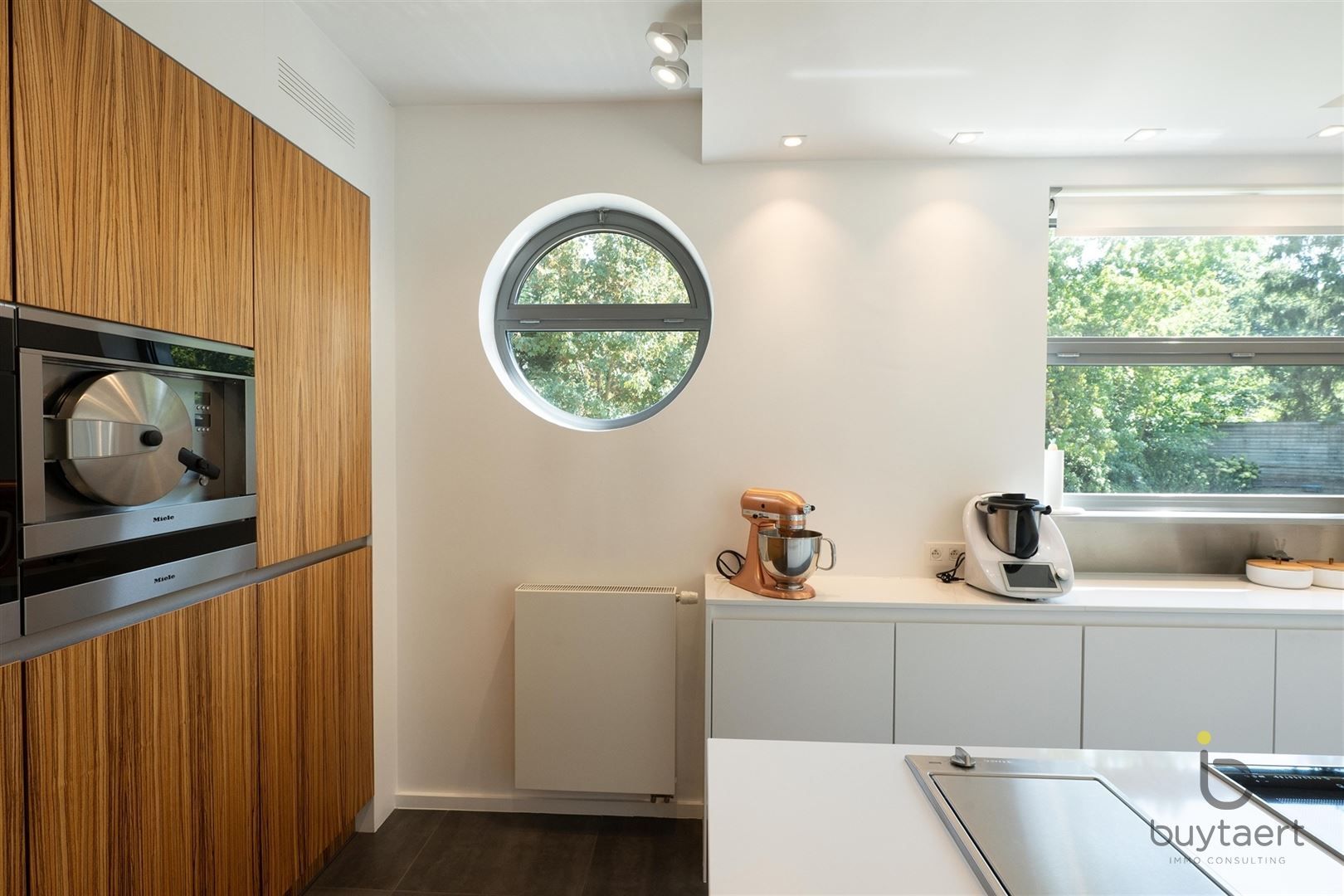 Wonen én werken in luxe familiewoning in begeerde Vriesdonkwijk foto 20