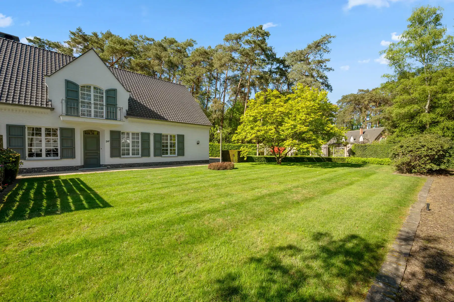 Klassieke villa met zwembad op 1.729m2 te KEERBERGEN foto 4