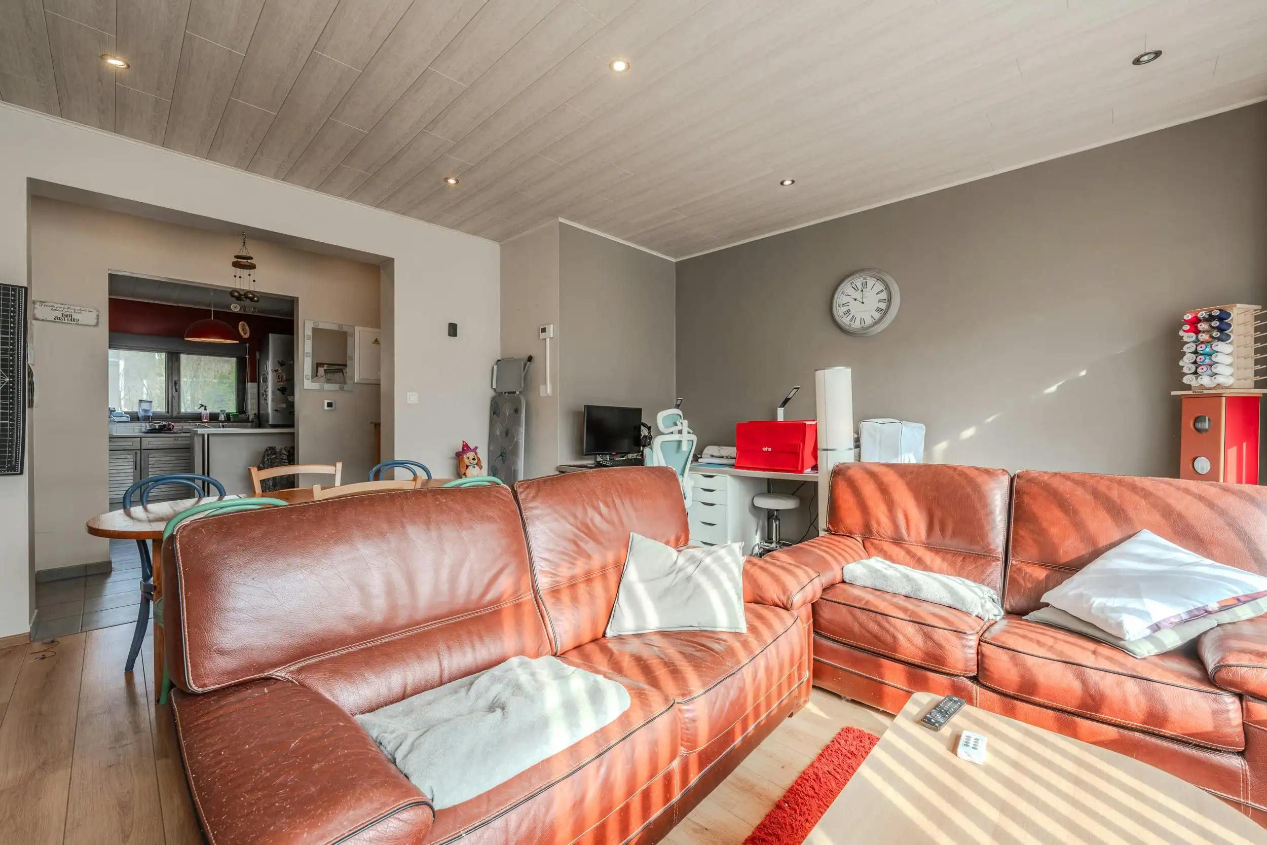 Lichtrijke bel-etage woning met drie slaapkamers te Oostende foto 7