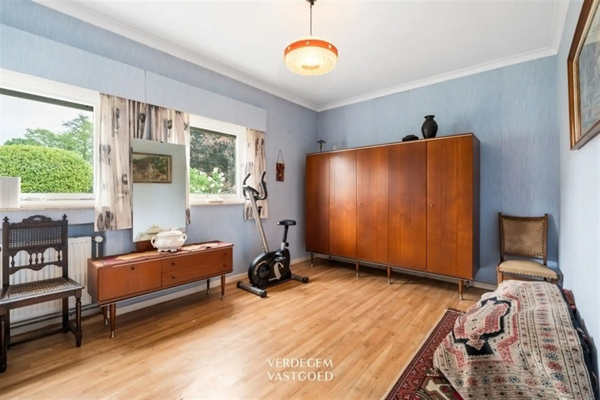 Fijne bungalow op toplocatie met 3 slaapkamers, grote tuin en garage foto 14