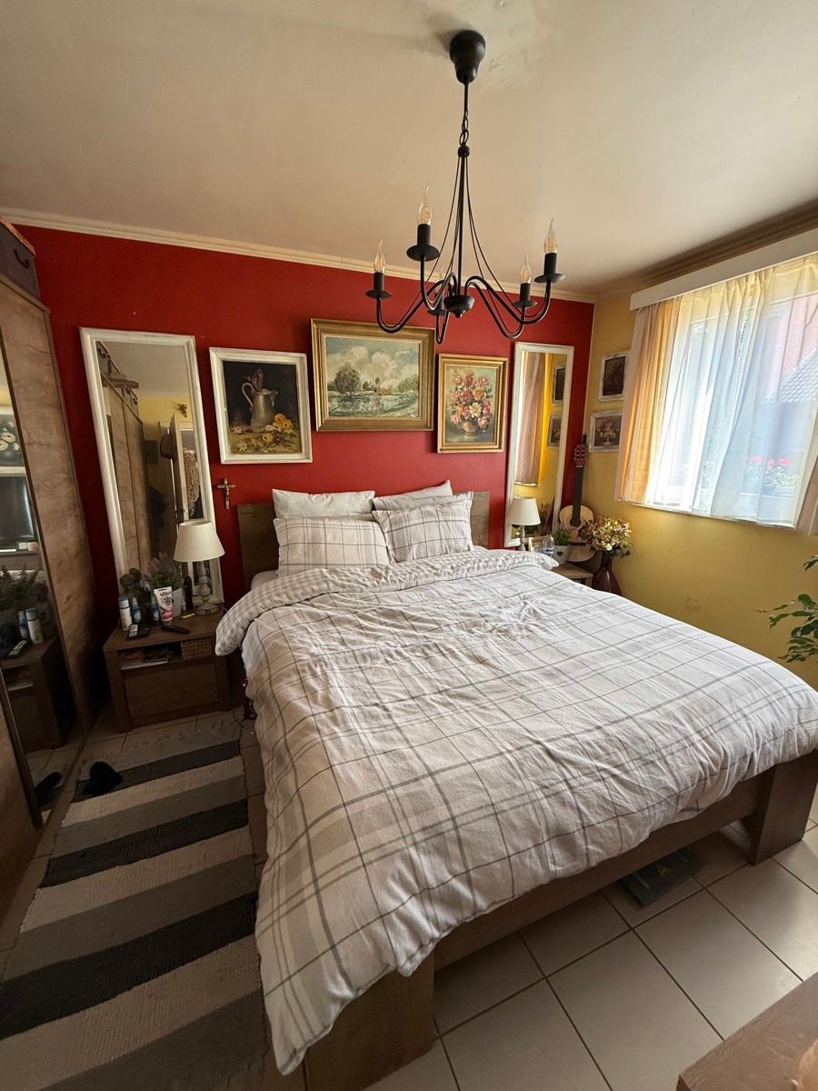 Instapklaar appartement met terras op toplocatie in Genk foto 9