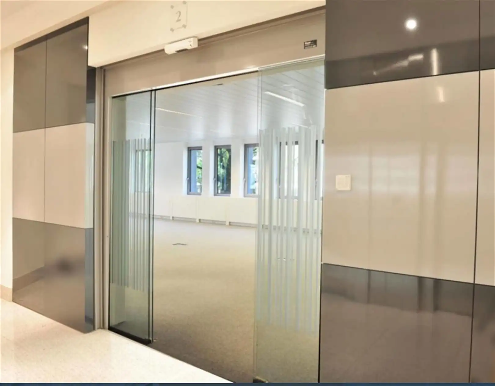 LOUIZA/ LOUISE 240: 200m² tot 711m² foto 4