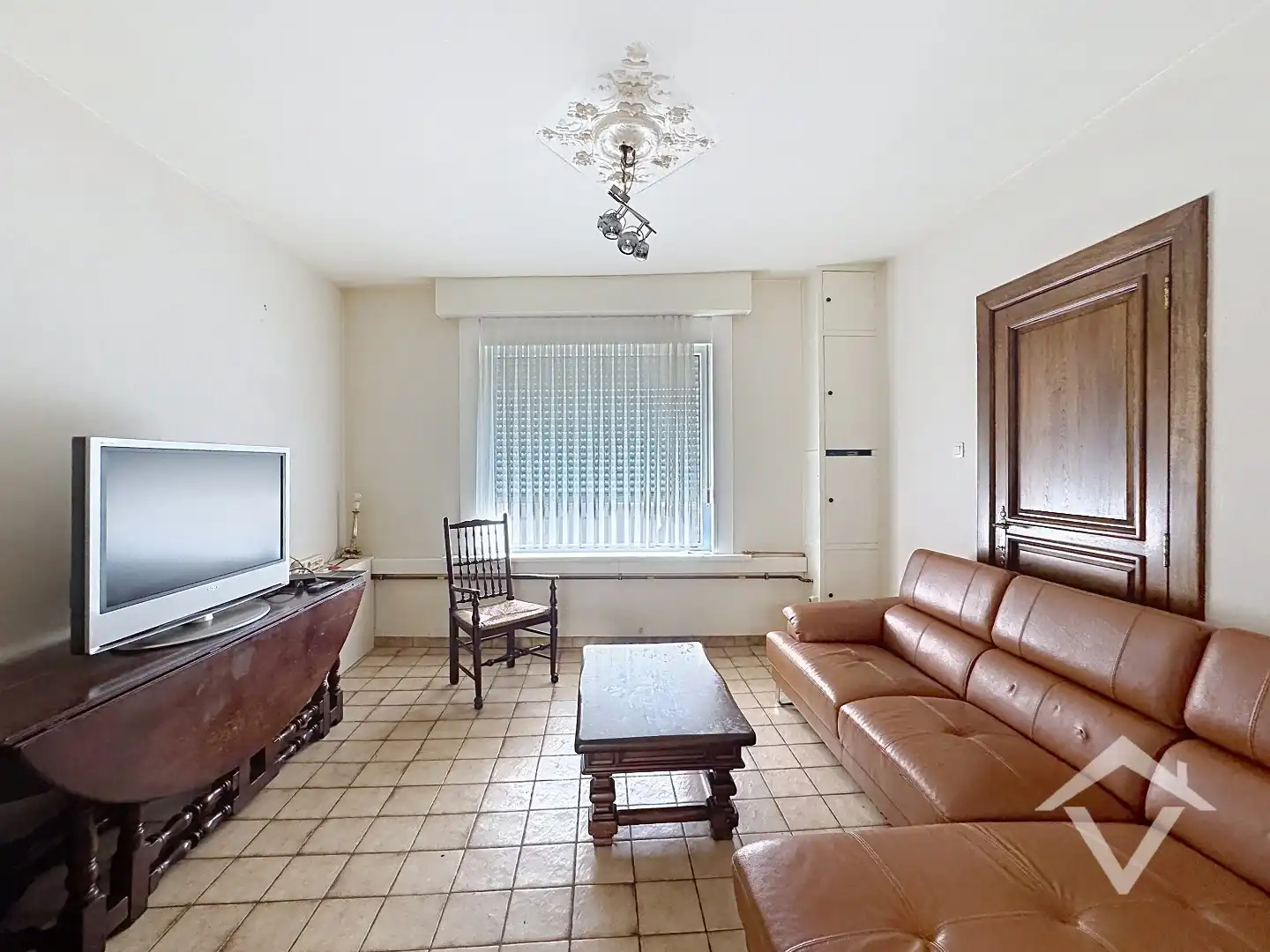 Woning met 3 slaapkamers en tuin te Eernegem foto 5