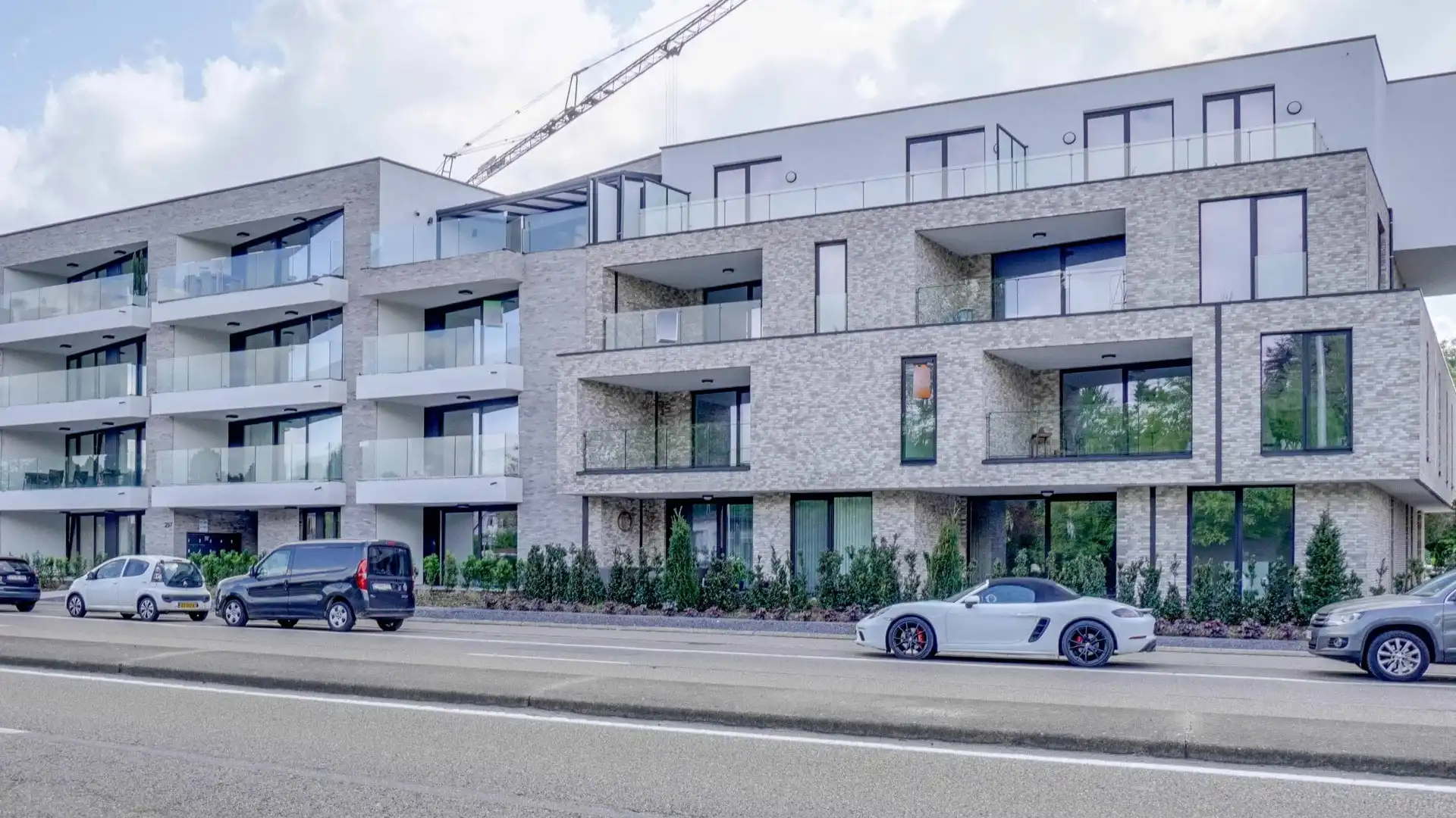 APPARTEMENT MET 3 SLPKS TE KOOP - MAASMECHELEN foto 3
