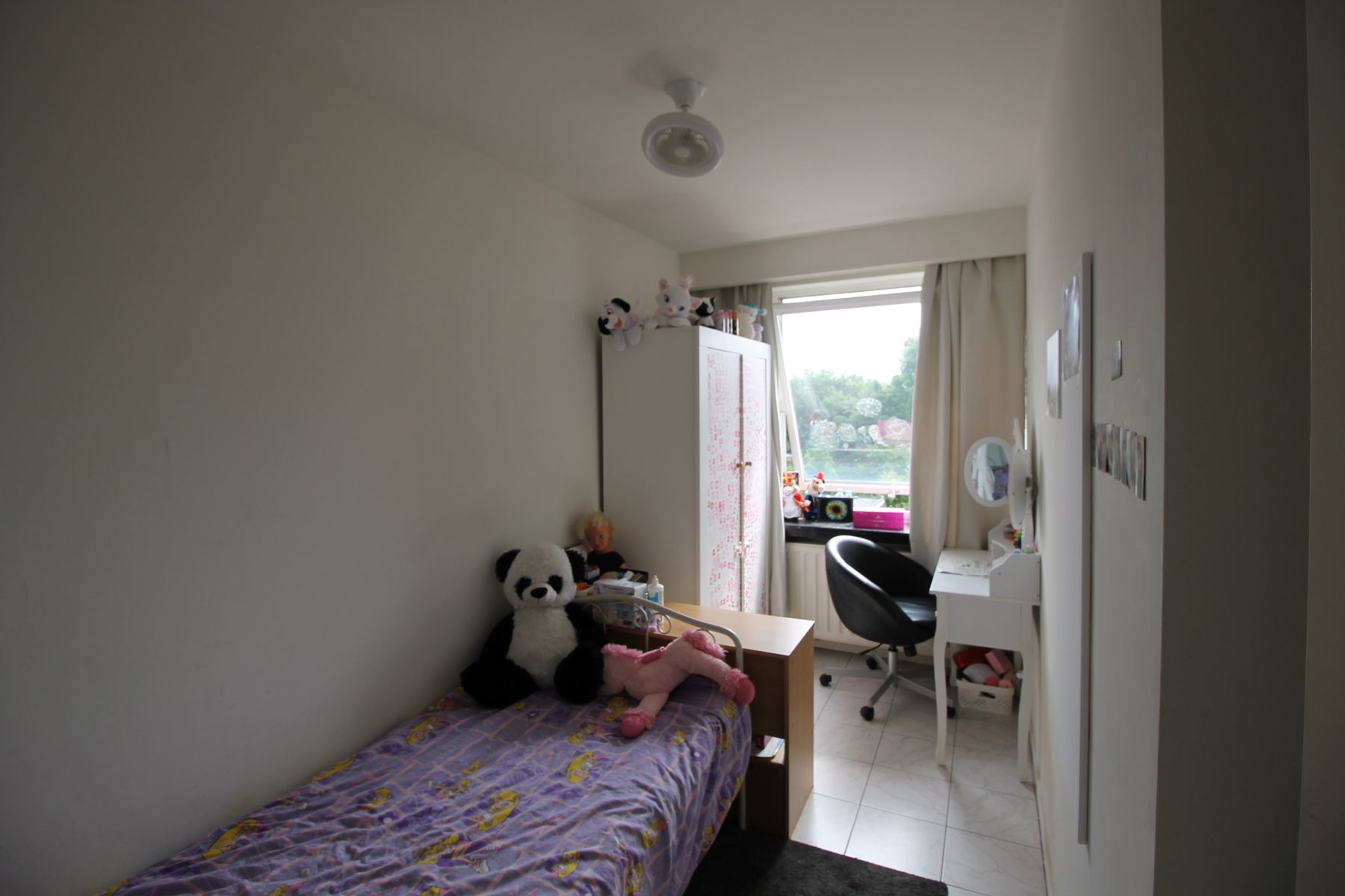 Appartement op de 3de verdieping met 2 slaapkamers en lift. foto 10