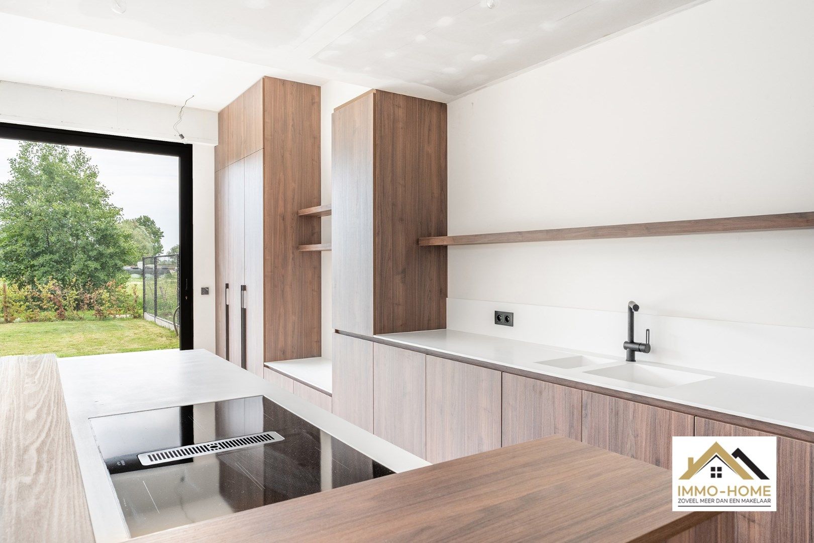 Prachtige BEN-Woning met open zicht foto 15