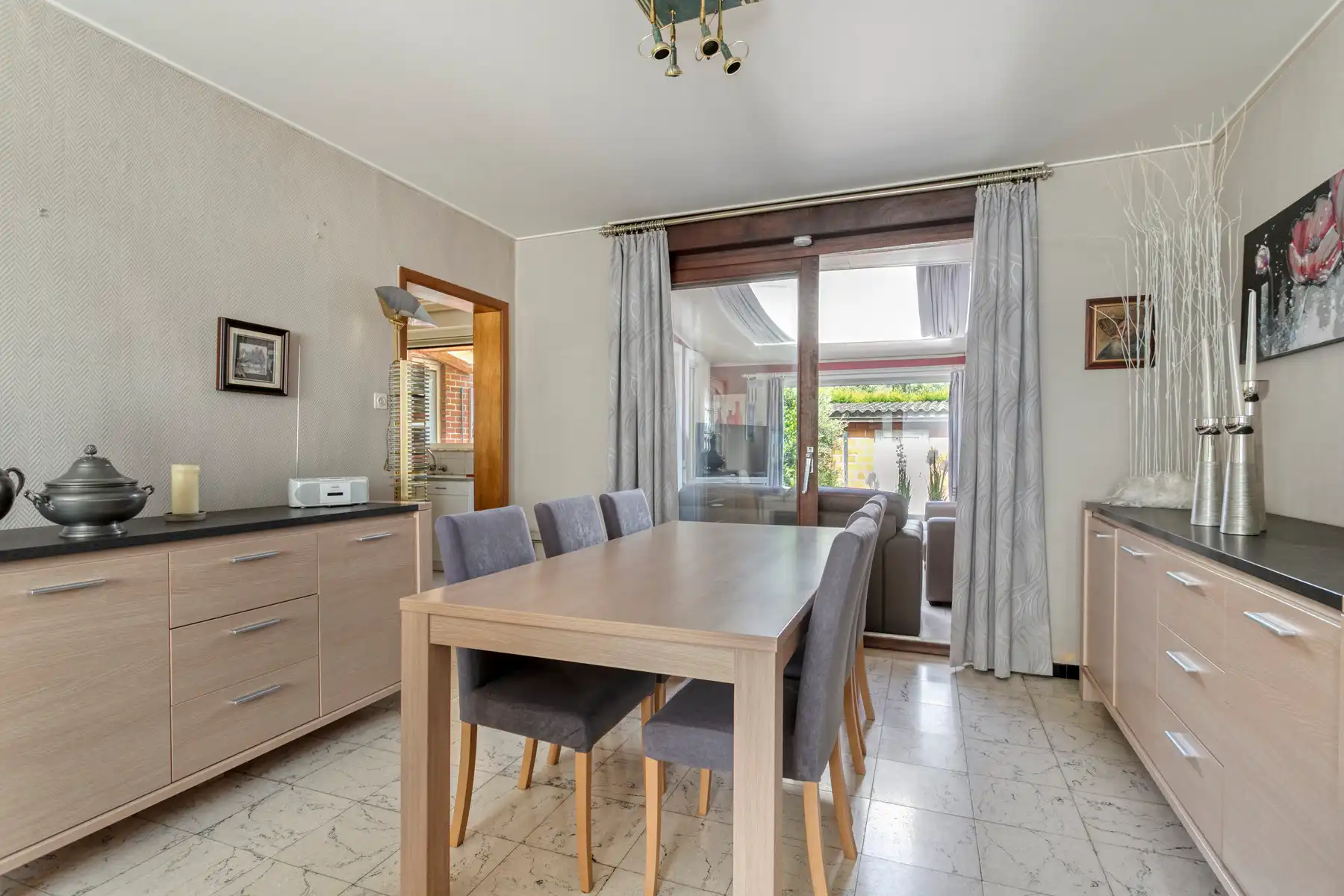 Goedegelegen woning met tuin en garage!!! foto 7