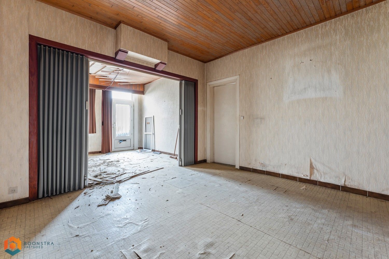 Te renoveren woning met 3 slpkrs in centrum Putte foto 4