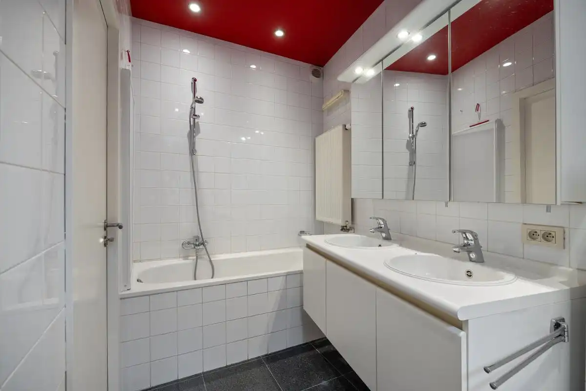 Duplex-Appartement met 2 kamers en terras in hartje Asse foto 9