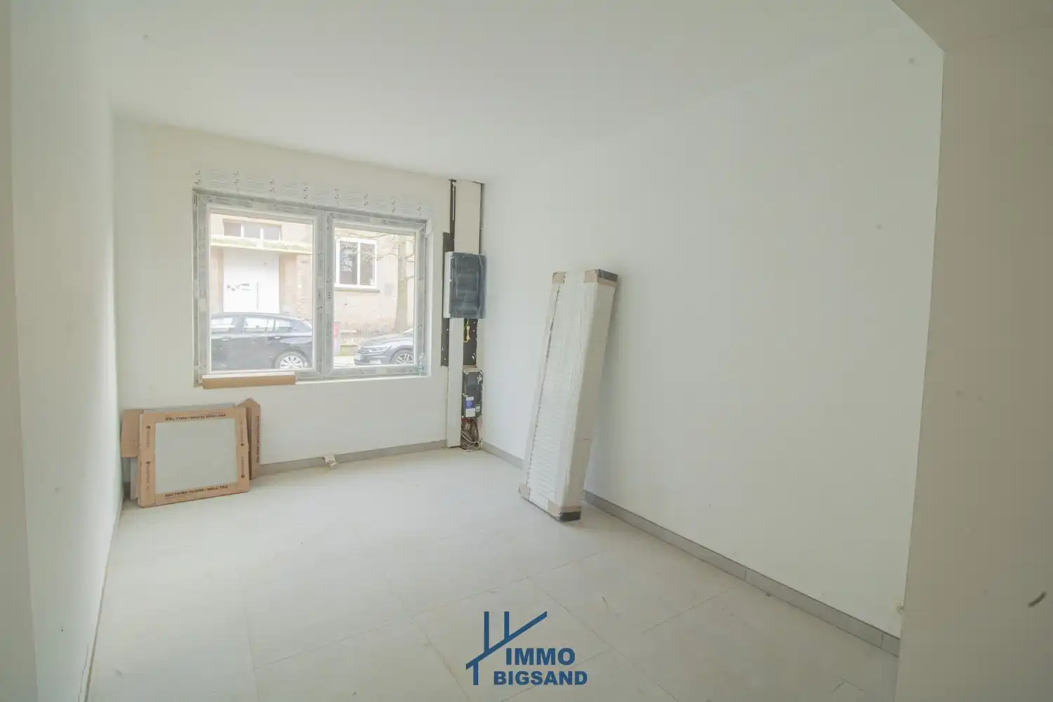 Volledig gerenoveerde woning met 4 slaapkamers te koop te Lauwe met garage foto 6