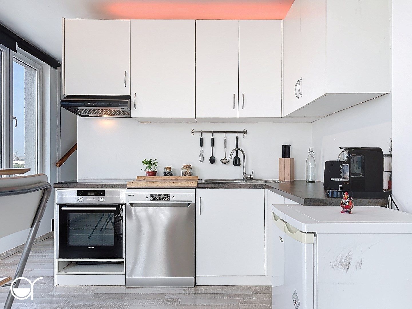Gerenoveerd duplex appartement op hippe locatie foto 7