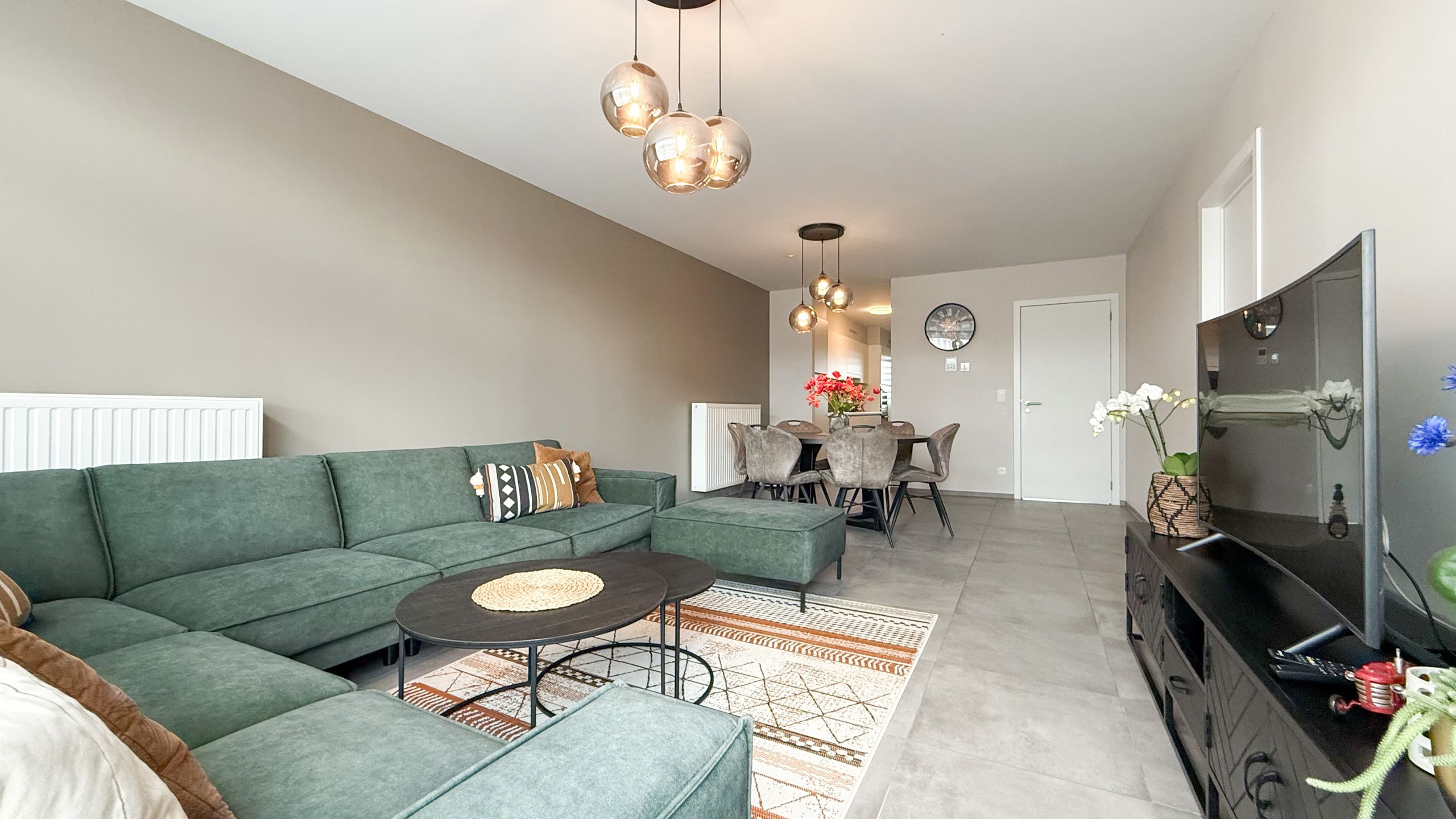 Nieuwbouwappartement met 2 slpks terras en parking aan 2% RR foto 3