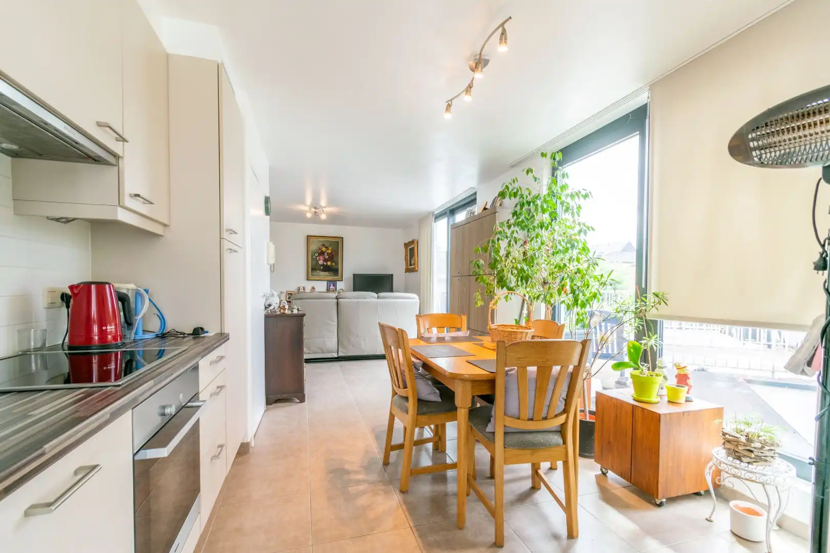 Een aangenaam, recent appartement te Halle! foto 9