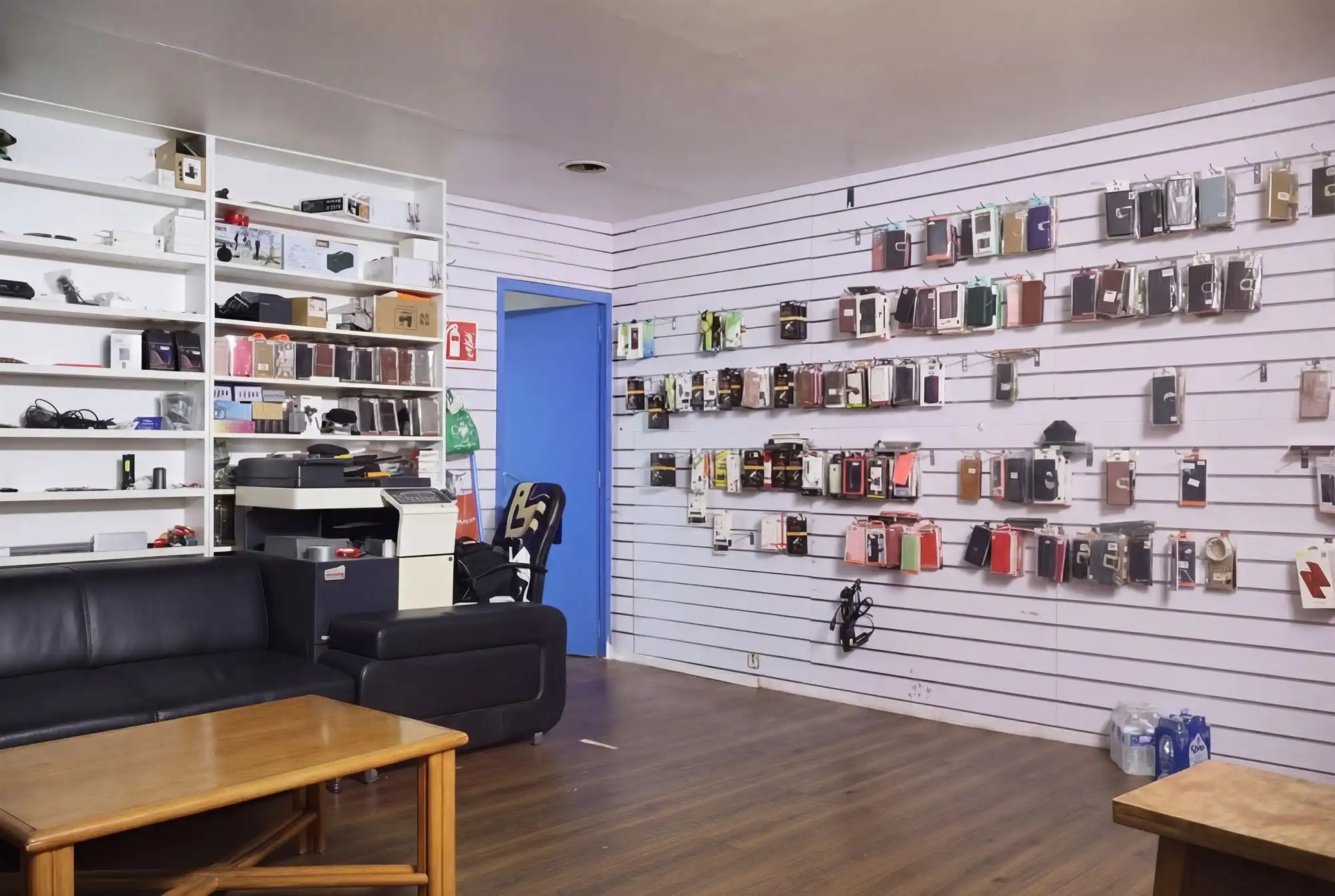 Dubbel commercieelpand in een bruisende winkelstraat foto 5