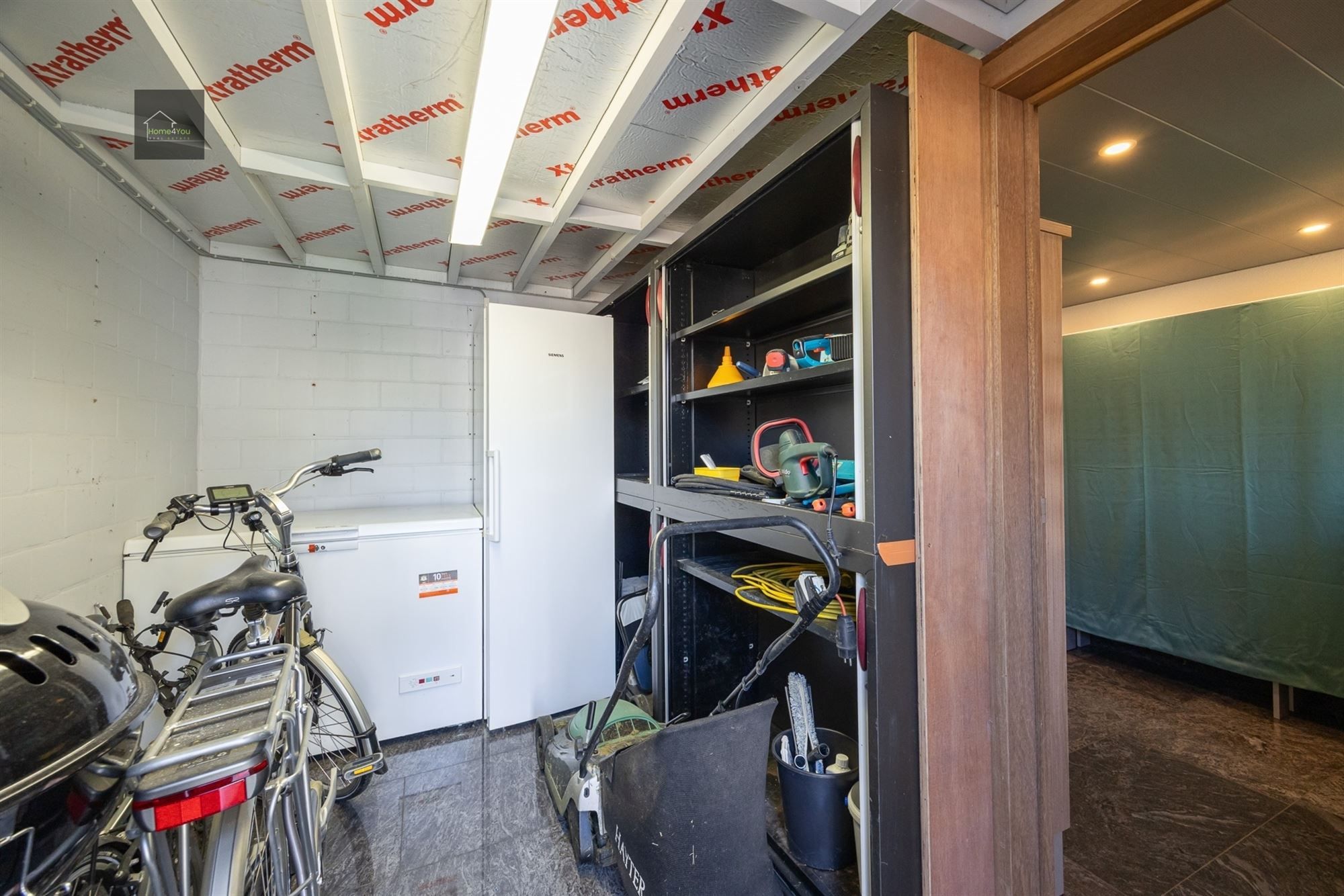 Moderne, energiezuinige halfopen woning in de rustige Vredewijk foto 31