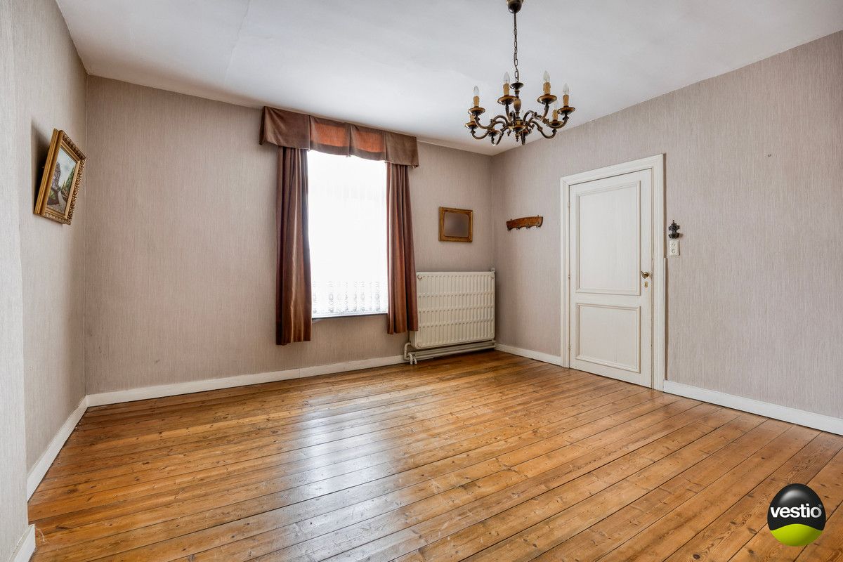 RUSTIG GELEGEN KARAKTERVOLLE AUTHENTIEKE WONING OP 6A85CA TE LAUW. foto 19