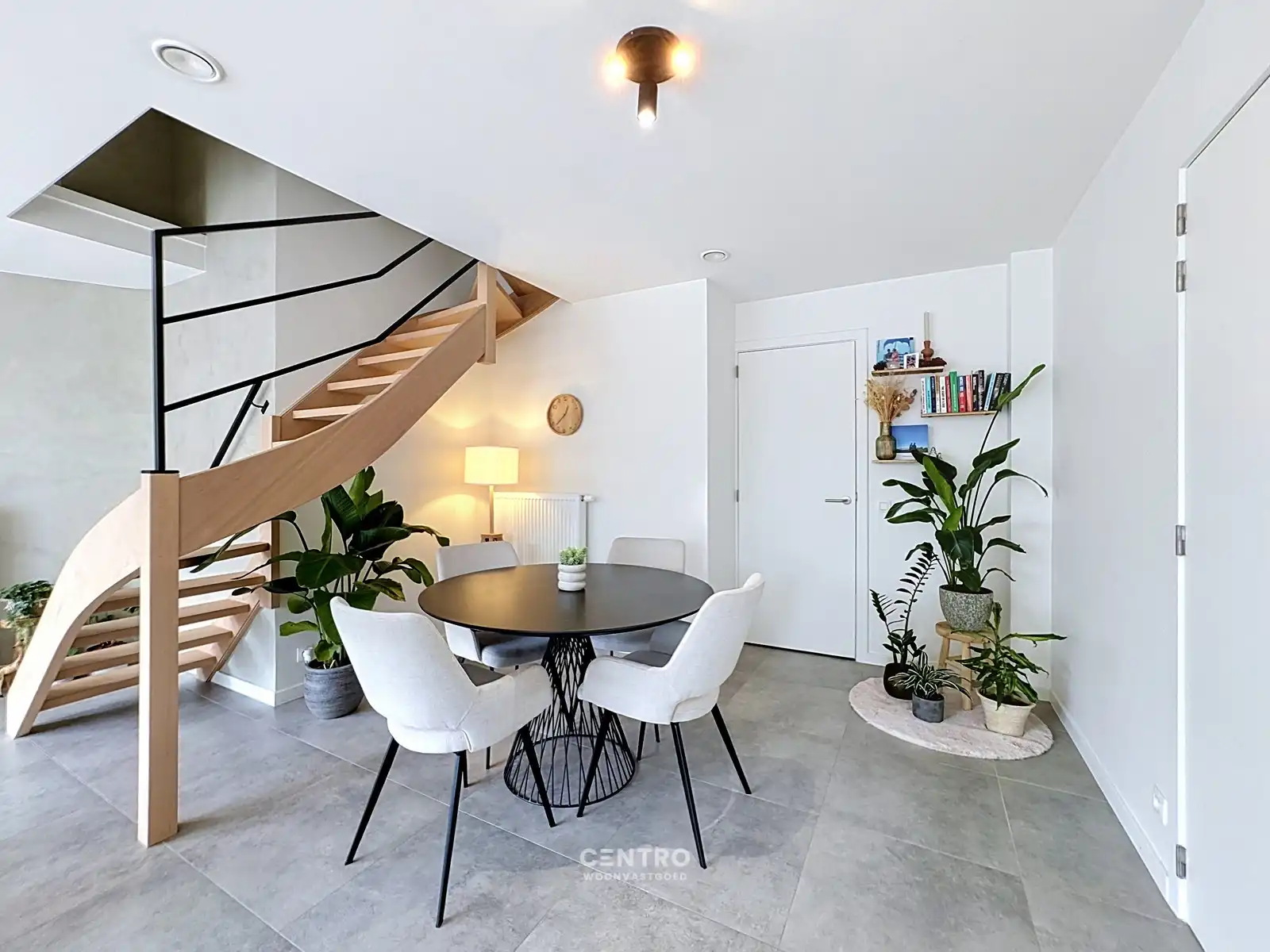 LEUK appartement met 2 slpk én 2 badkamers! foto 4