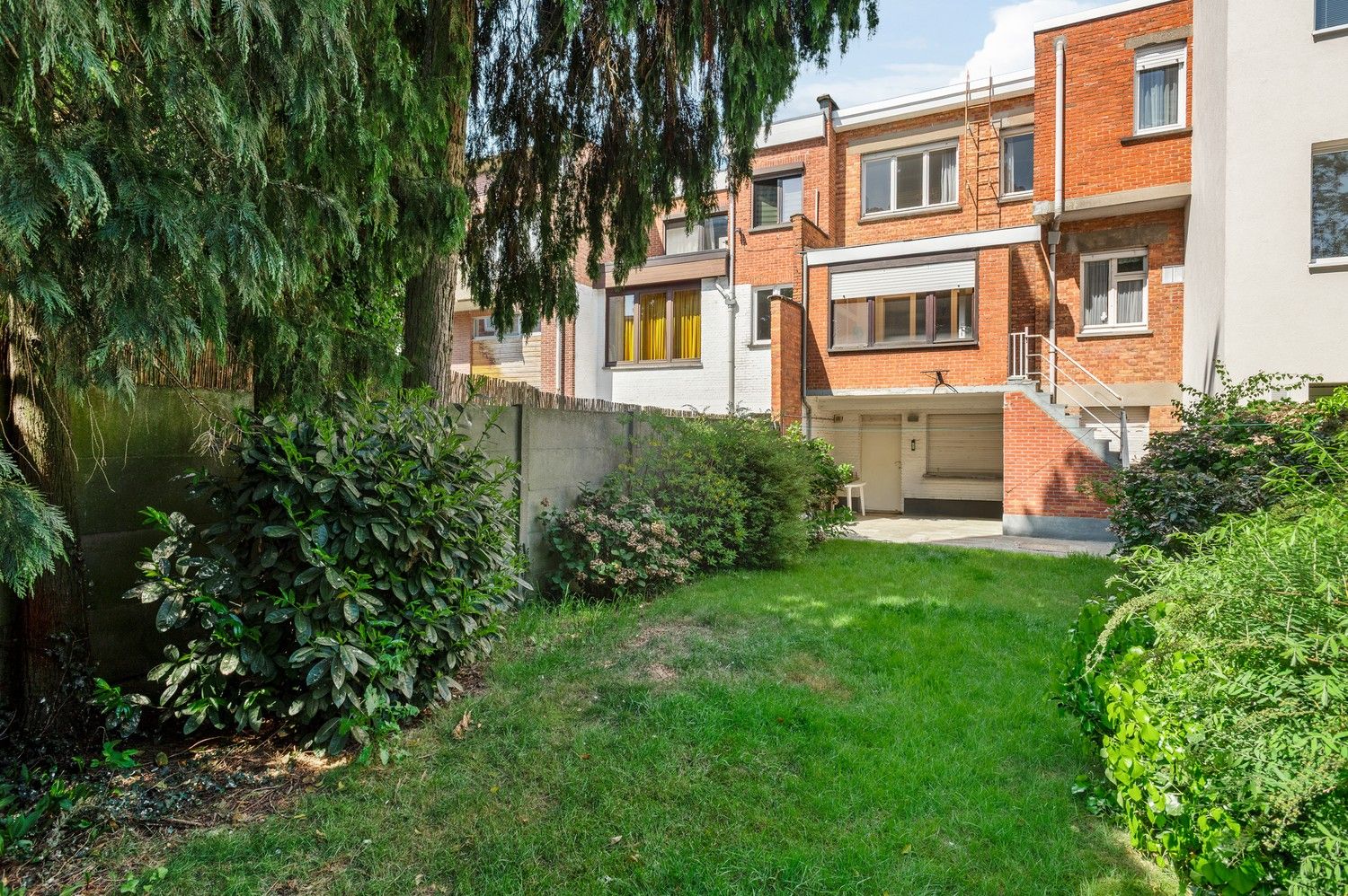Ruim huis met 4 slaapkamers, tuin, veranda en garage in Deurne! foto 17