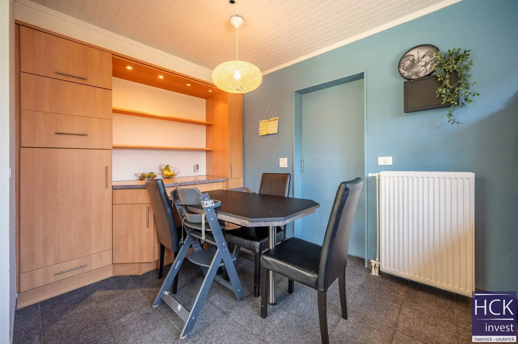 KRUISHOUTEM - Energiezuinige & instapklare woning met 3 SLPK. op toplocatie! foto 9