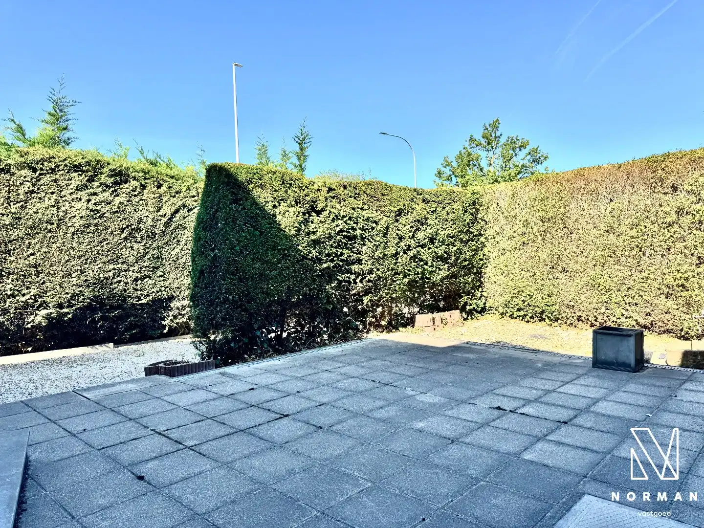 Gelijkvloers 2-slaapkamer appartement met tuin en garage te koop in Leupegem! foto 4