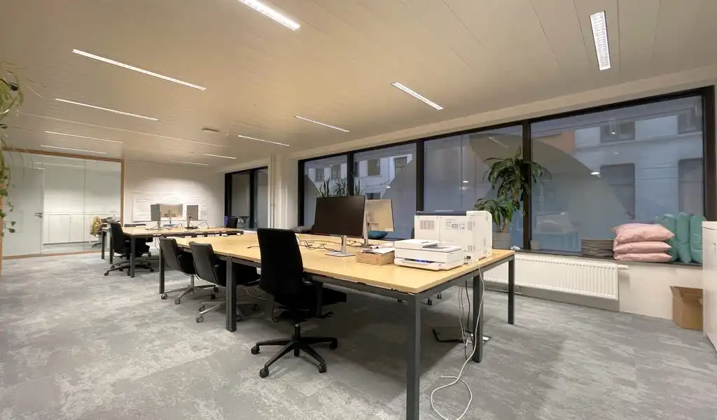 Kantoor met faciliteiten te huur in The Beacon Antwerpen foto 3