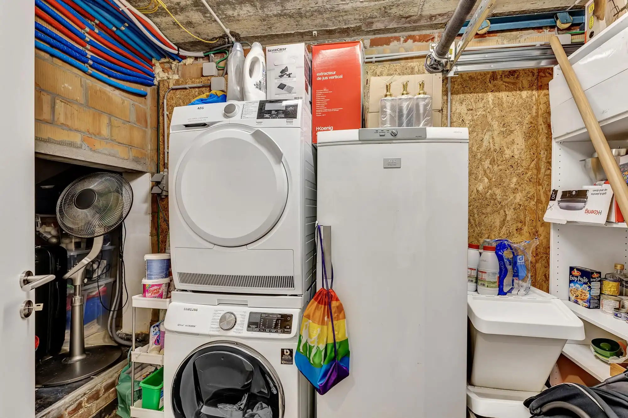 Instapklaar appartement met twee slaapkamers en garage foto 19