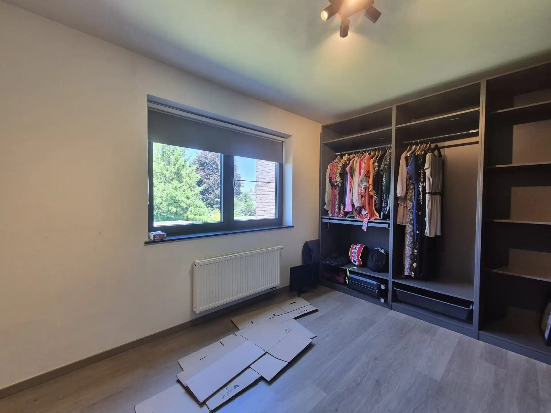 Mooi en prima gelegen ruime woning met tuin. foto 24