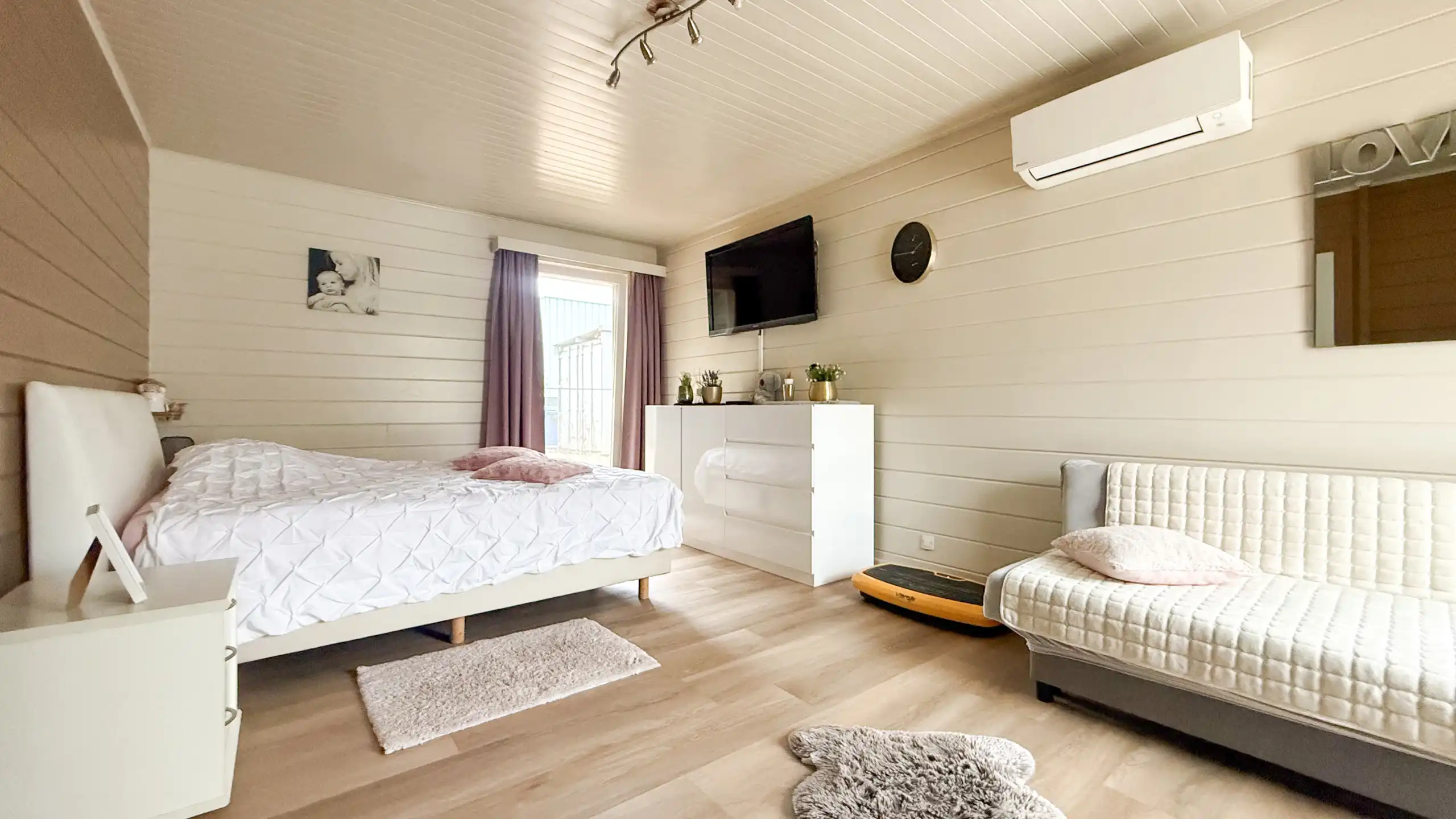 Perfect onderhouden magazijn met gelijkvloerse woning! foto 57