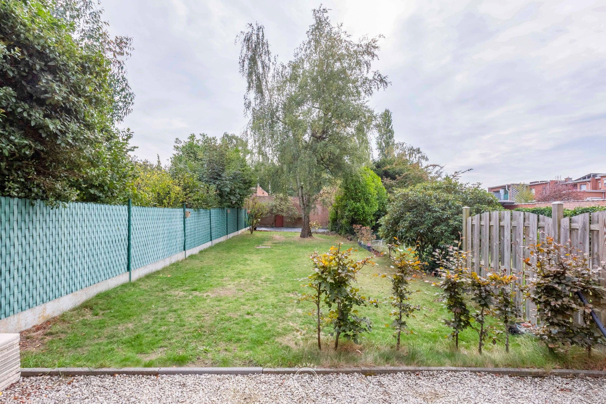 Ruime gezinswoning met karakter, garage en zonnige tuin foto 24