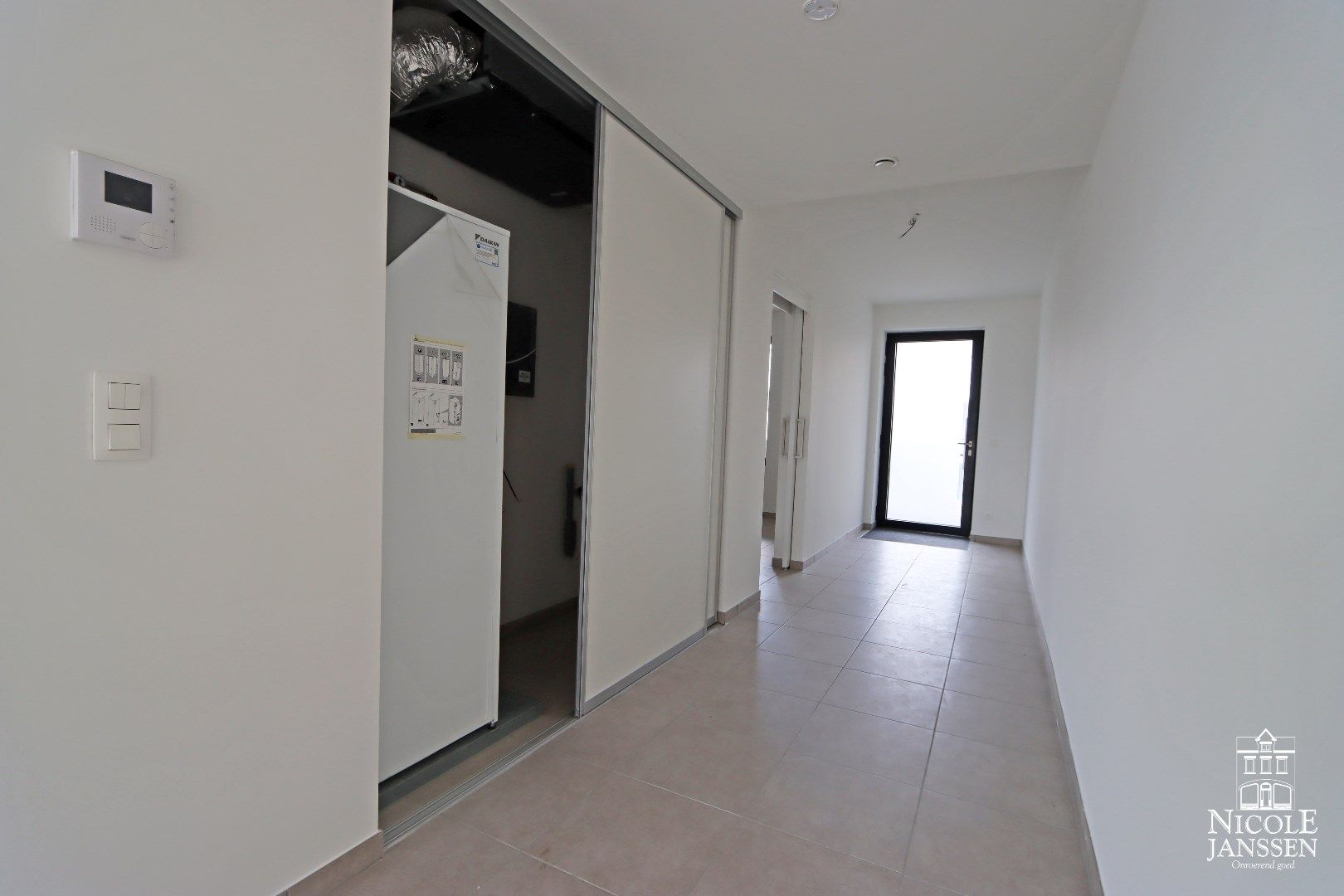 Nieuwbouwappartement van 83,19m² met één slaapkamer foto 12