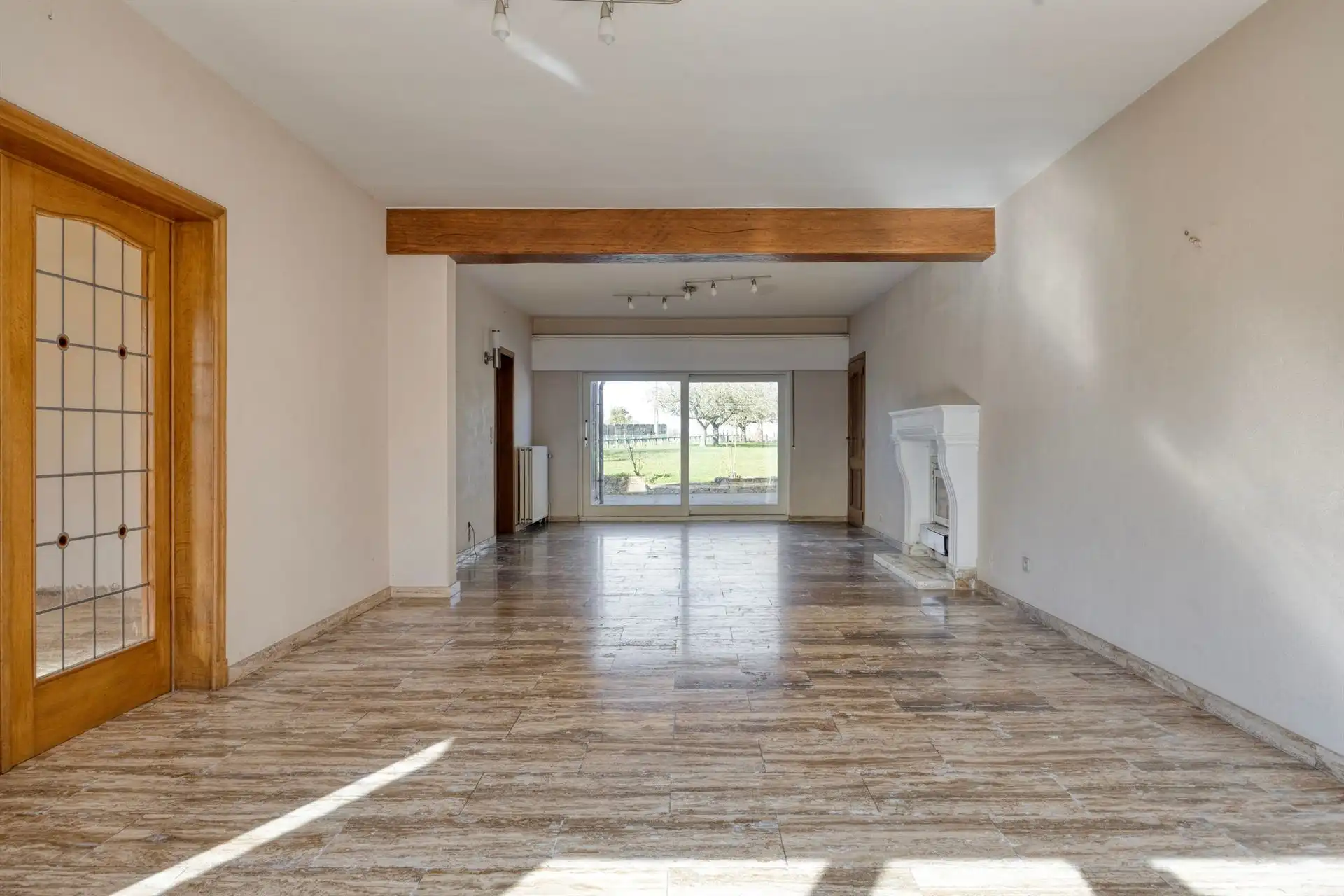 Te renoveren charmante woning op prachtig perceel  foto 8