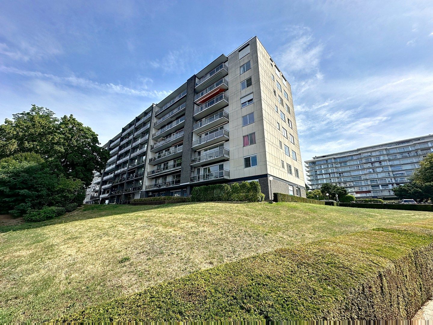 Compacte studio nabij Leuven-centrum met optie parkeerplaats foto {{pictureIndex}}