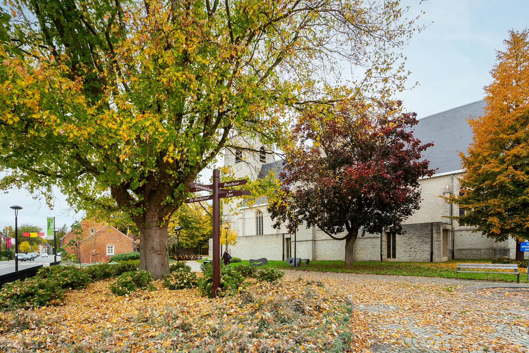 Uitzonderlijk 3 slpk duplex gelegen te centrum van Hove! foto 21