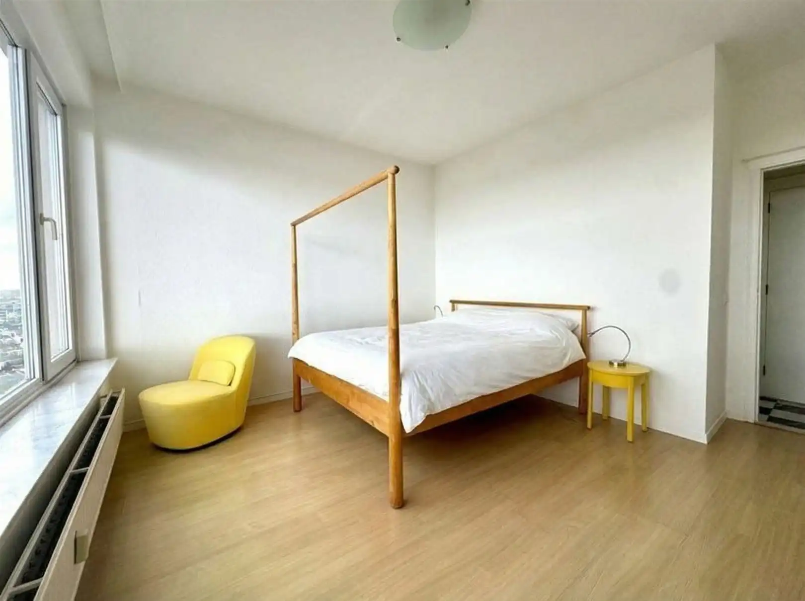 Hoekappartement (12e verdieping) met 3 slaapkamers foto 10
