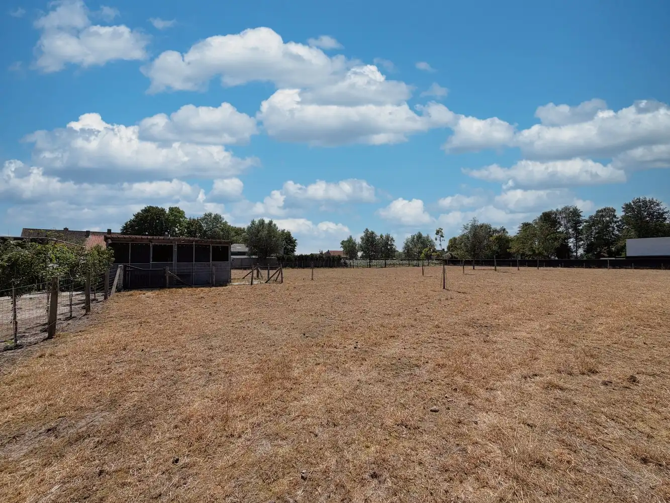 Unieke, landelijke eigendom met weide op 4700m²!!! foto 20
