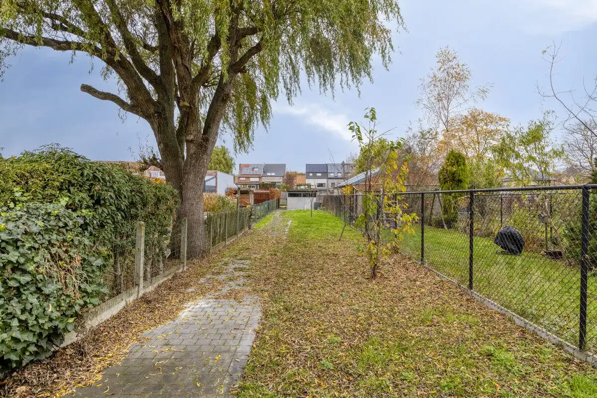 Huis met 4 slaapkamers te koop in Boom foto 3