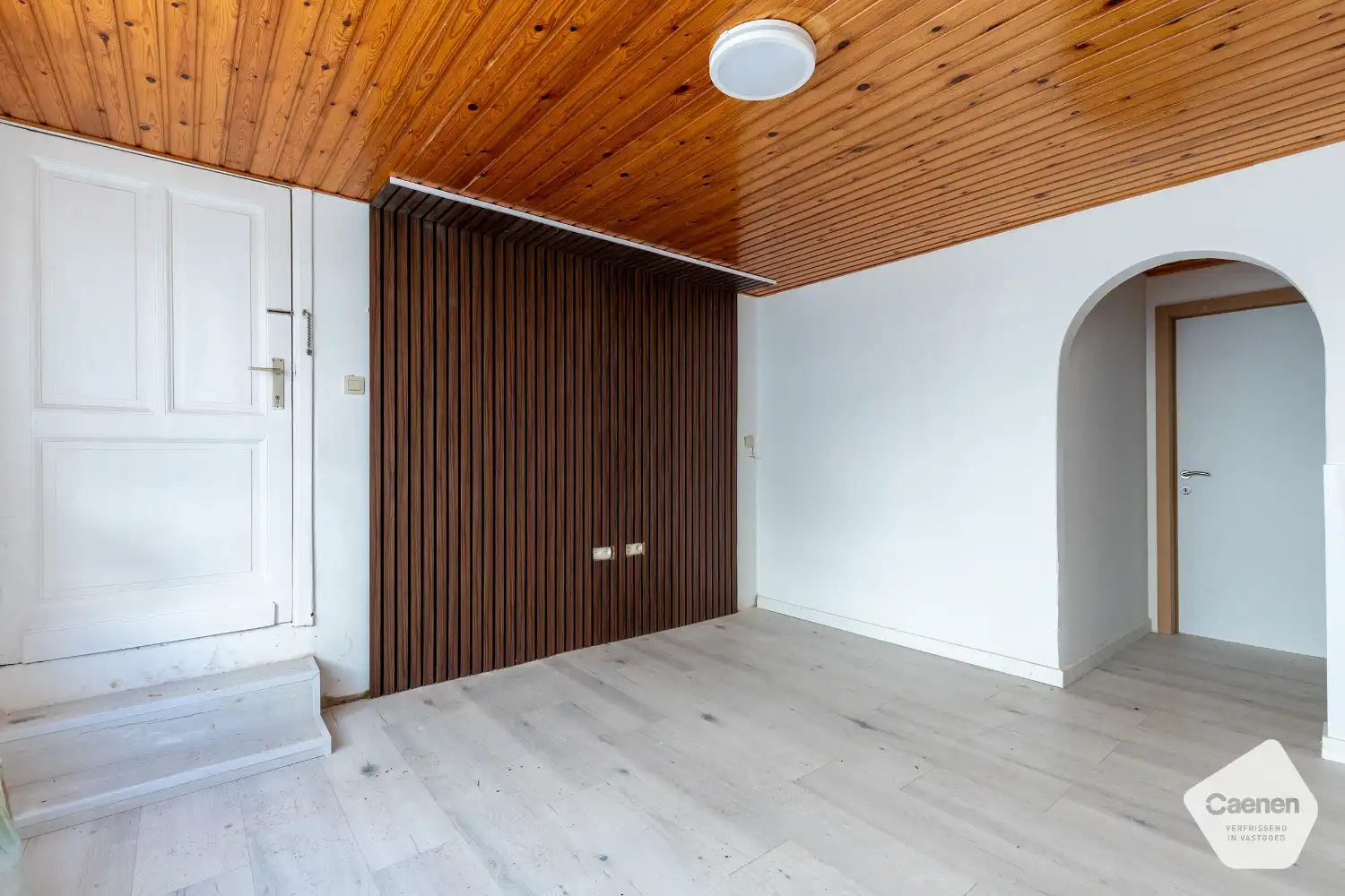 Een licht op te frissen appartement met twee slaapkamers, gelegen op een rustige locatie nabij het strand, het centrum en het openbaar vervoer foto 2