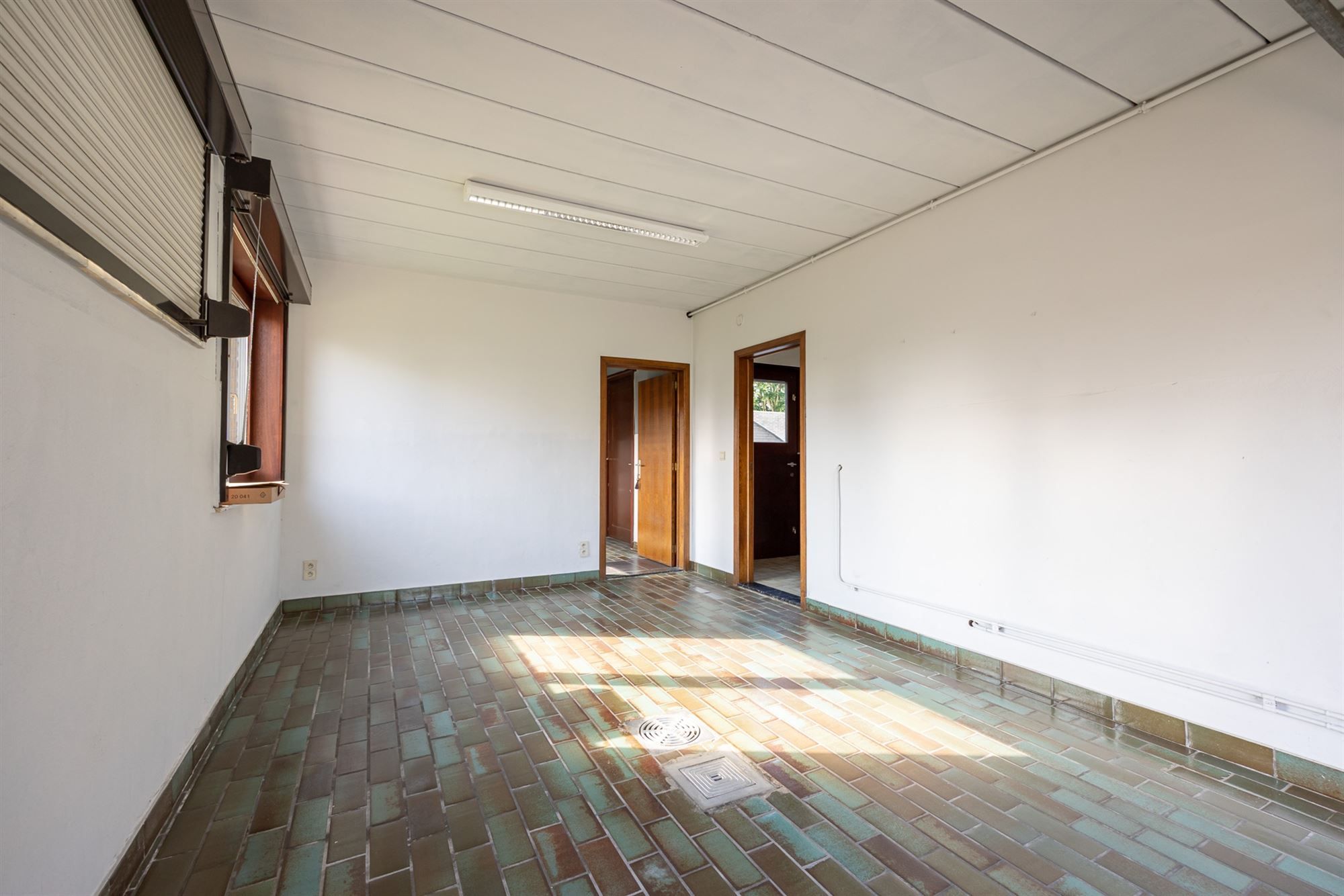 Bungalow op perceel van ca 1824m² in het groen foto 20