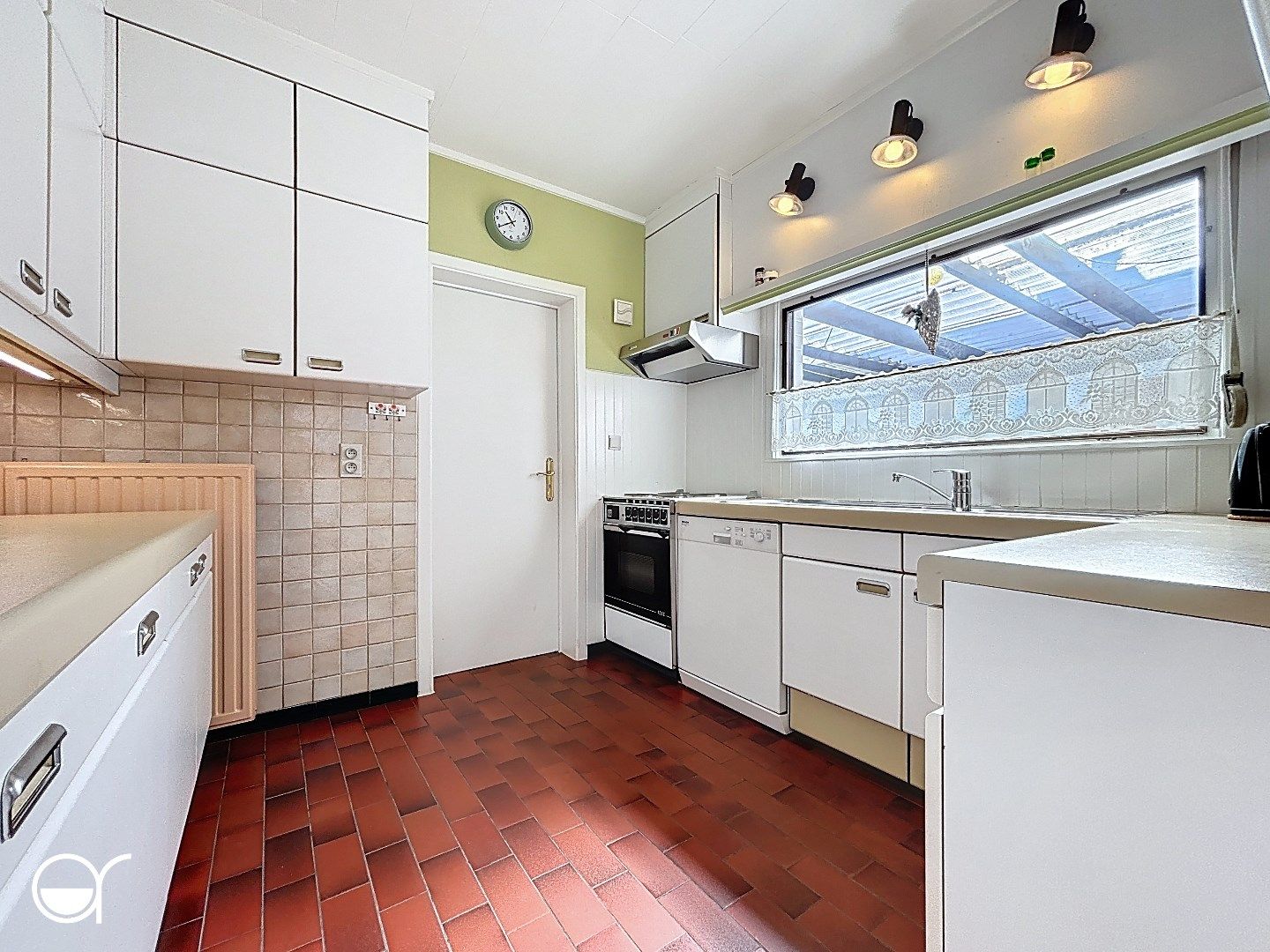 Handelshuis te koop in Sint-Denijs-Westrem foto 8