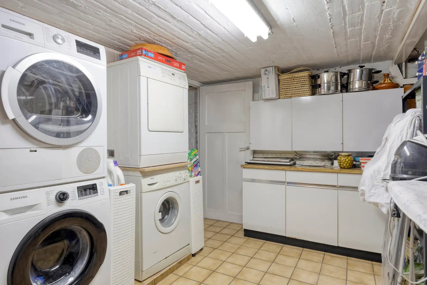 GERENOVEERDE WONING MET  2/3 SLAAPKAMERS  IN ASSE CENTRUM! foto 23