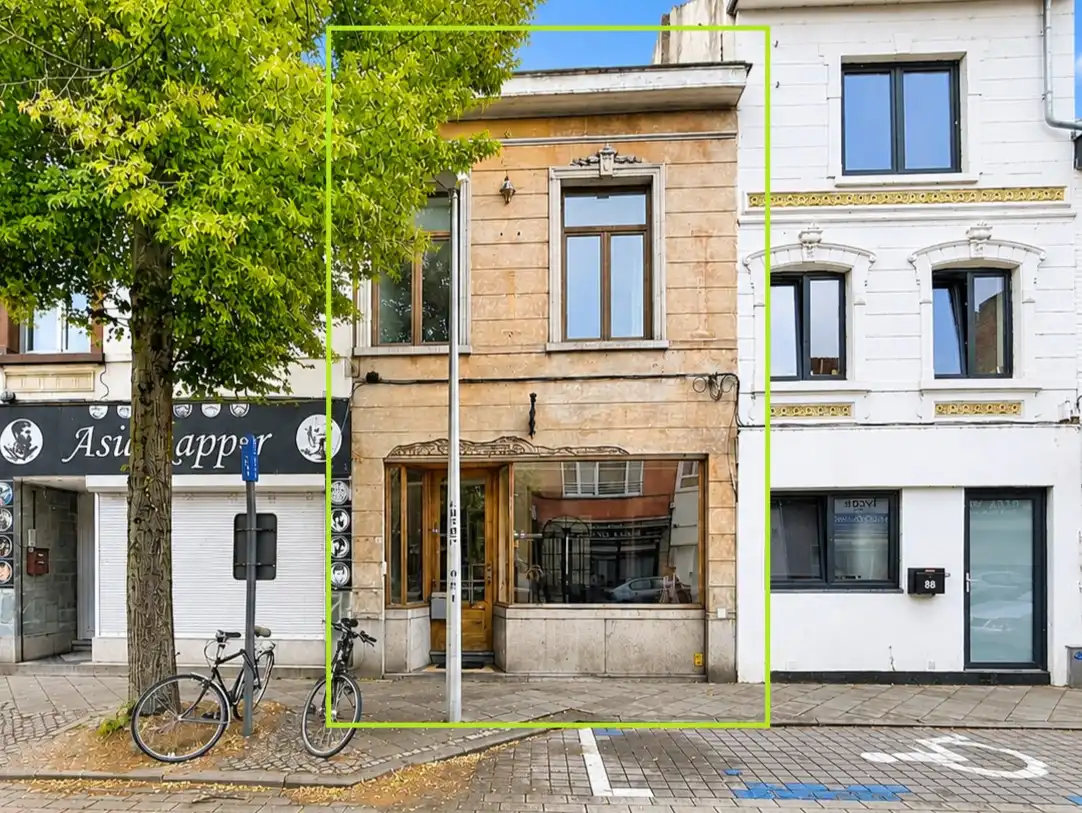 Hoofdfoto van de publicatie: Handelspand met woongelegenheid op toplocatie in Kessel-Lo