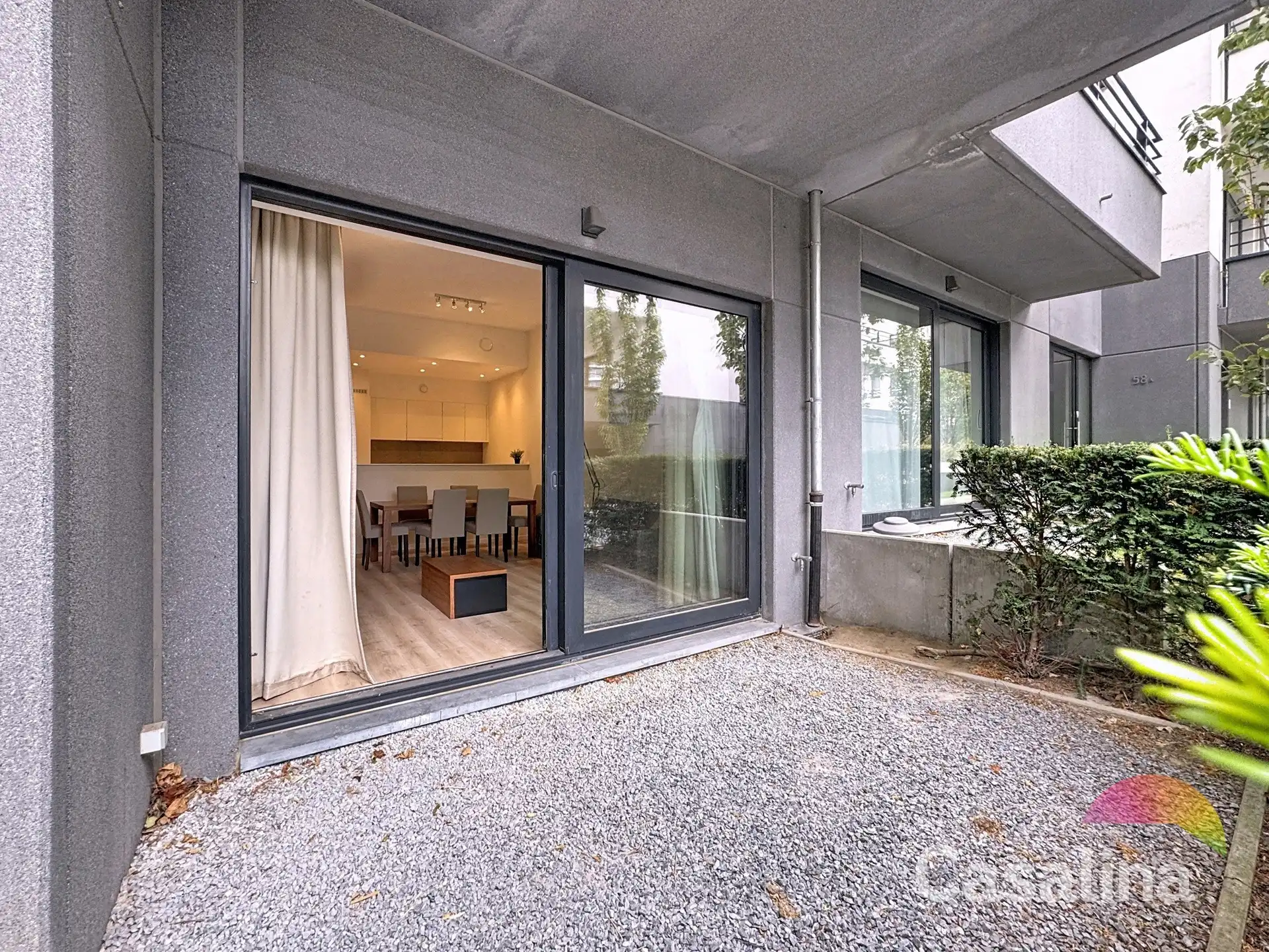 Appartement met 2 slaapkamers, terrassen, tuin + parking foto 9