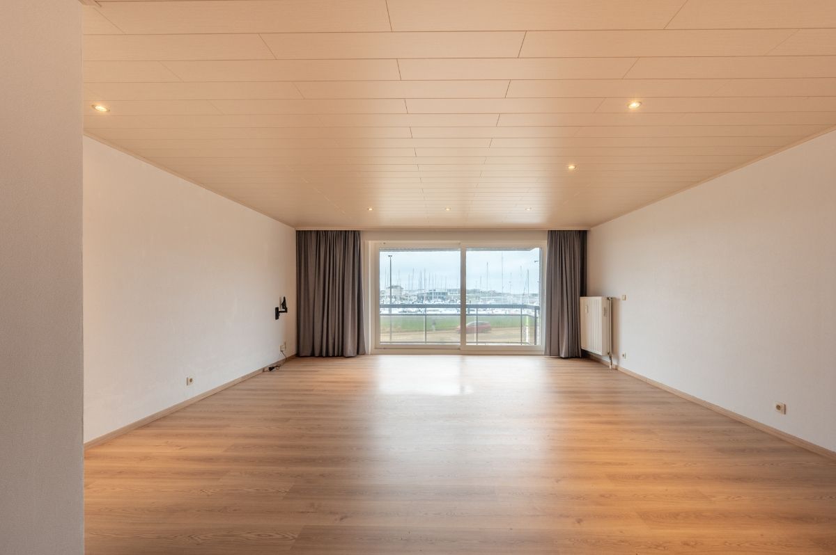 Volledig vernieuwd appartement aan de jachthaven foto 2