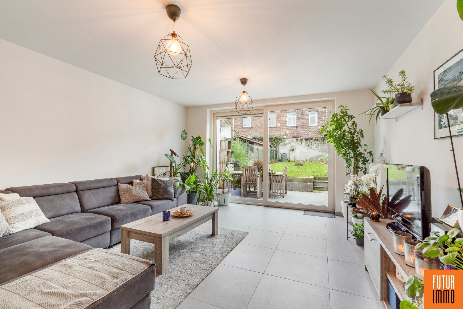 Gerenoveerde stadswoning met tuin foto 6